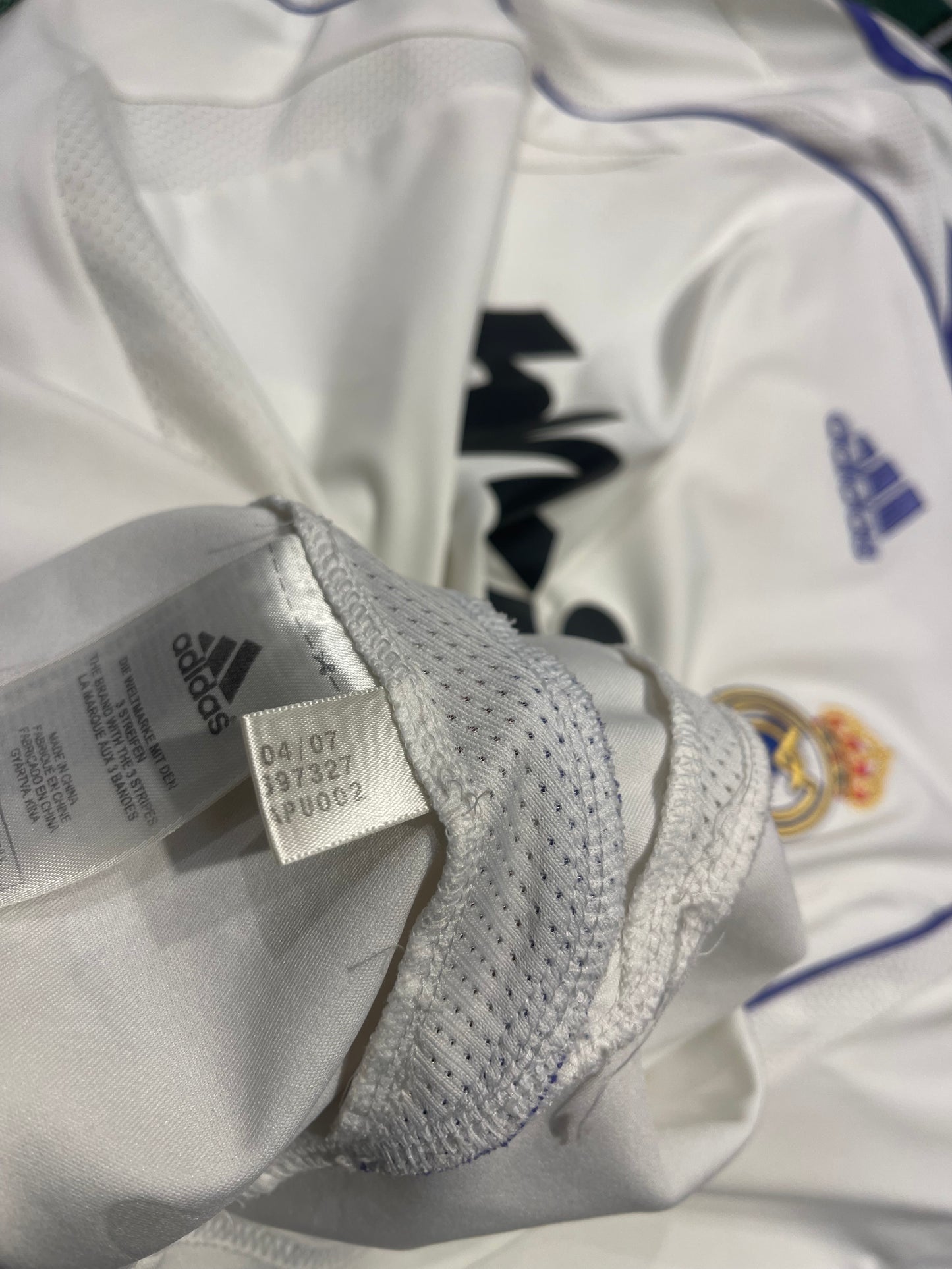 Real Madrid 2007-08 Home Kit. #23 Sneijder. (M/L)