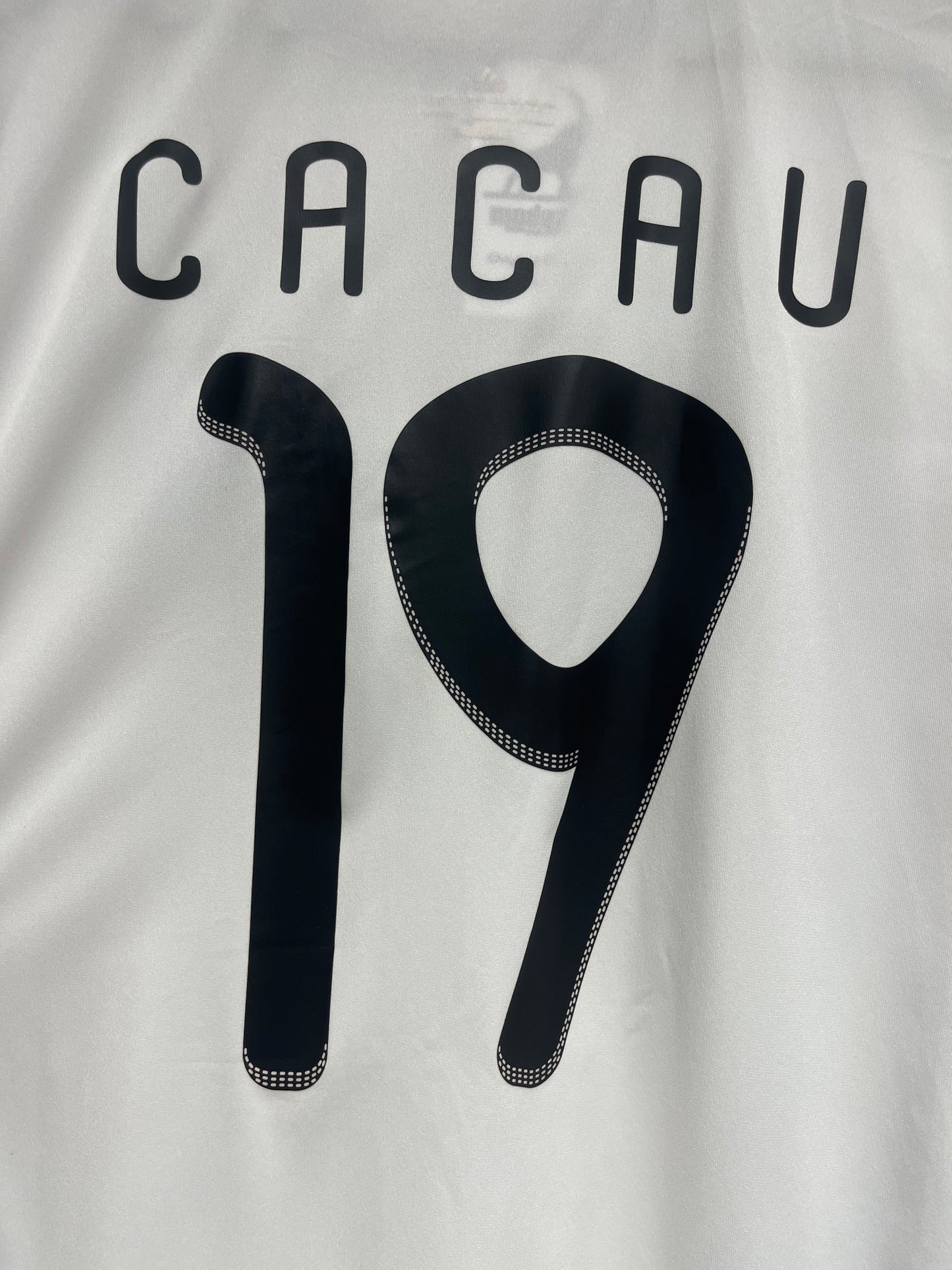 Deutschland 2010 Home Kit. (#19 Cacau) (L)