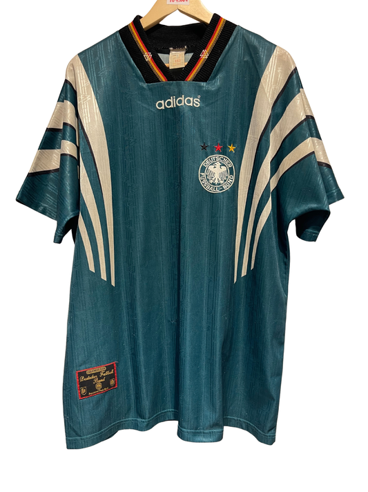 Deutschland 1996 Away Kit. (XL)