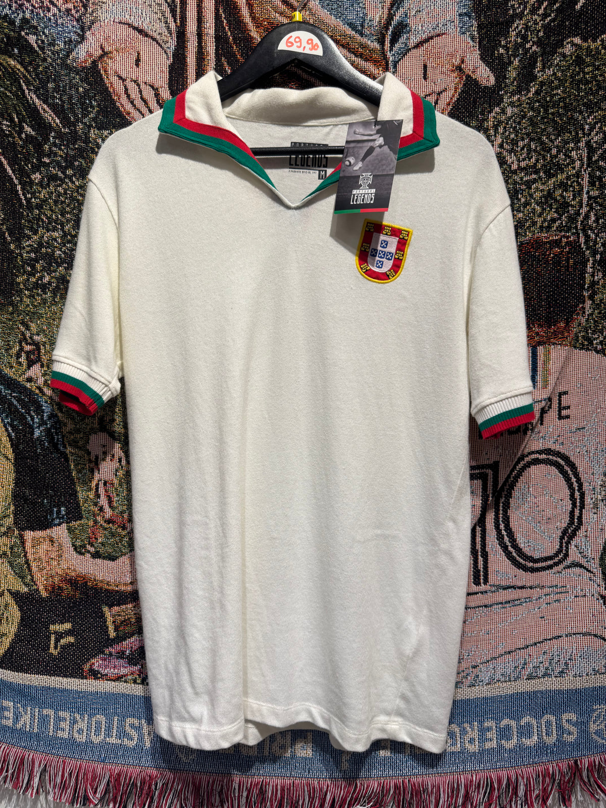 Portugal 1972 Official Retro shirt. (M)