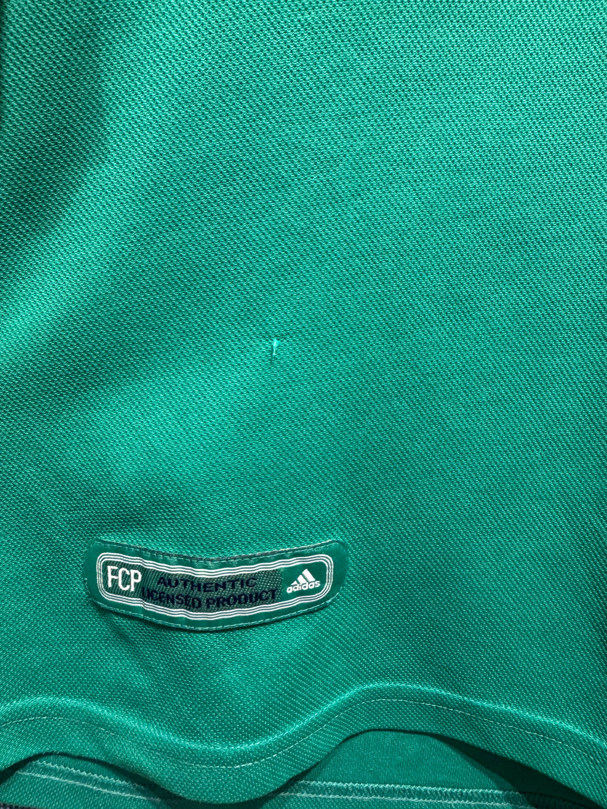 Panathinaikos 2001-02 Home Kit. (M) #26 Karagounis.