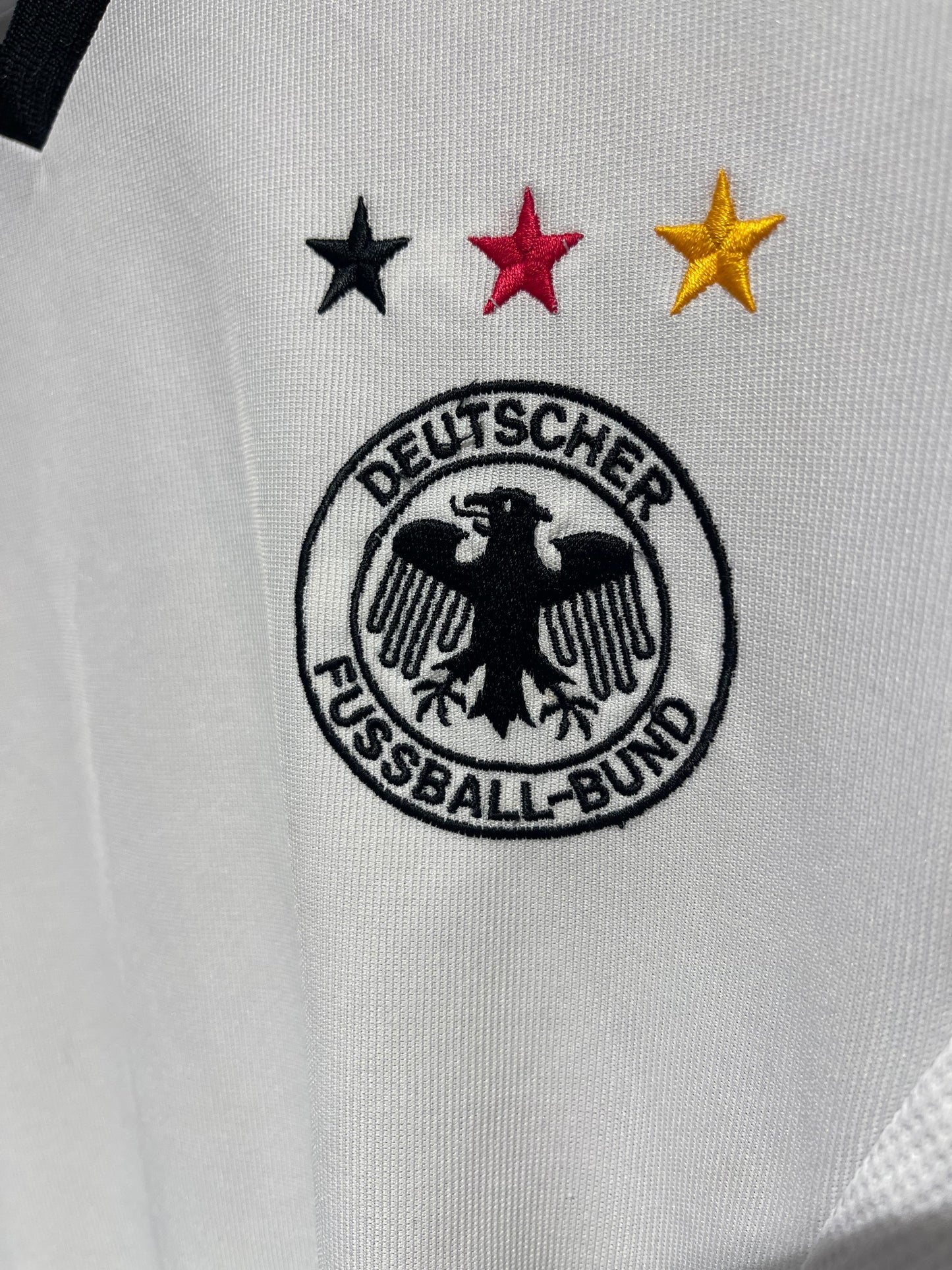 Germany 2002 Home Kit. #13 Ballack. (L).