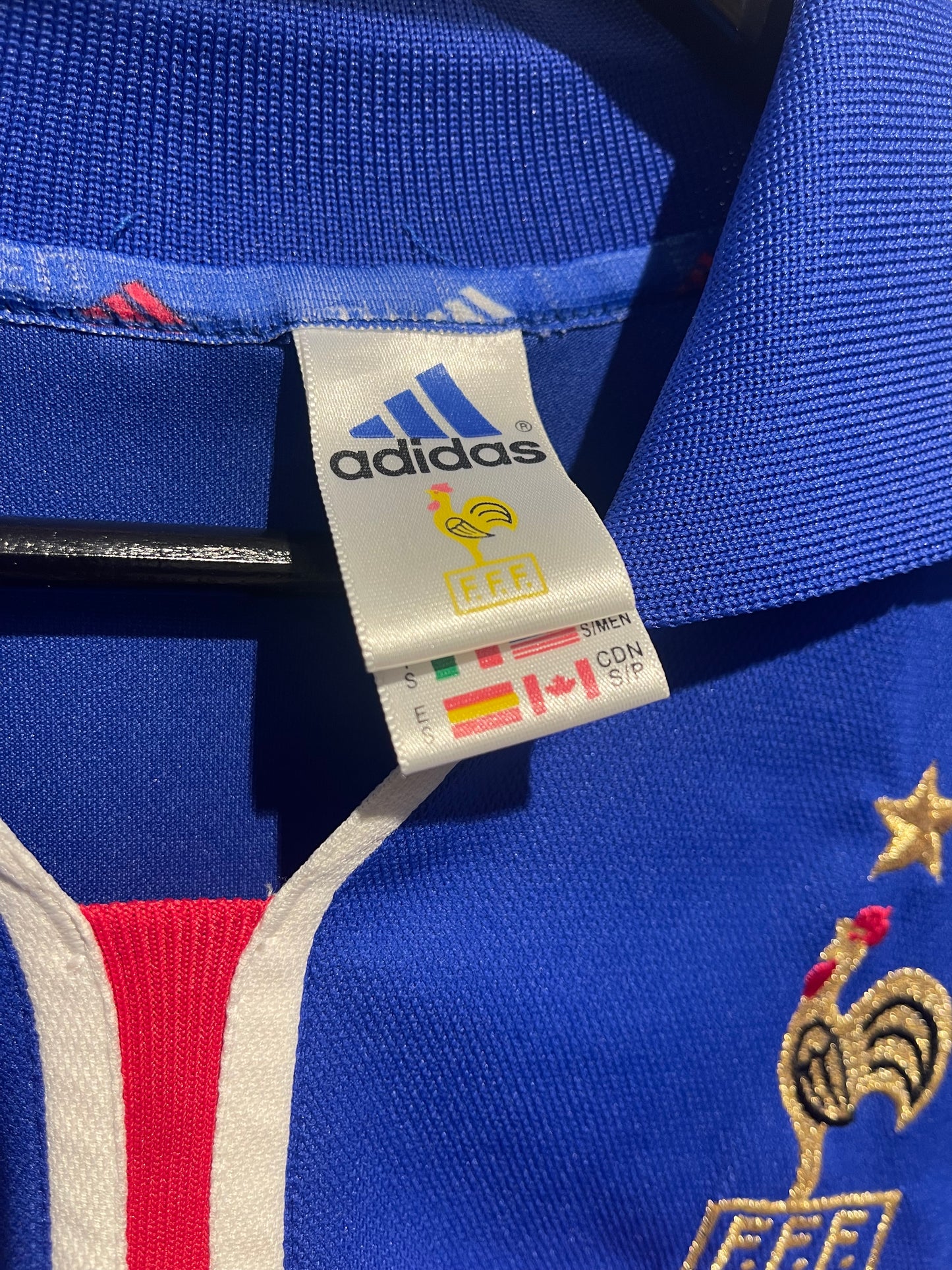 France 2000 Home Kit. (S)