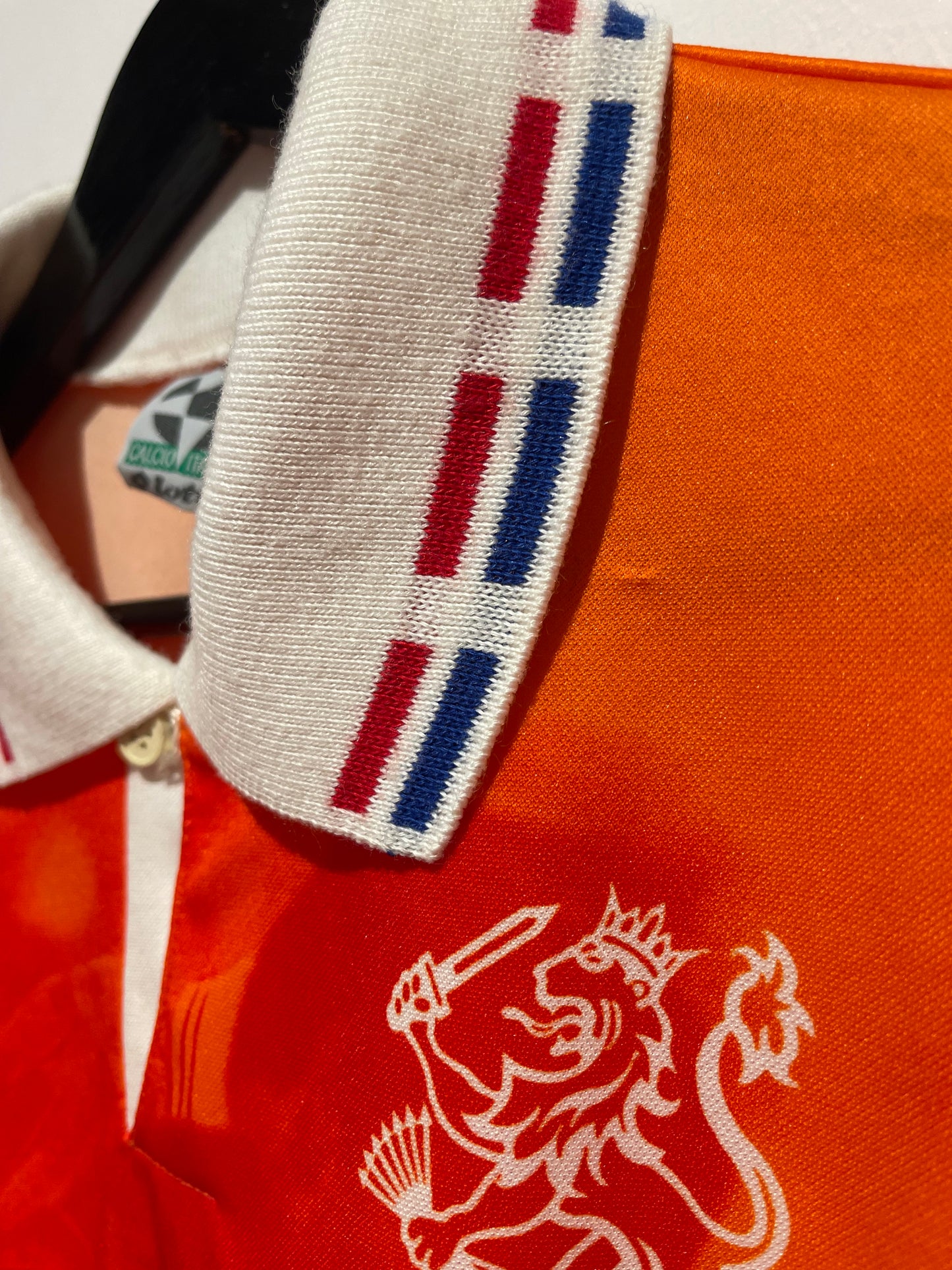 Netherlands 1996 Home Kit. (L)