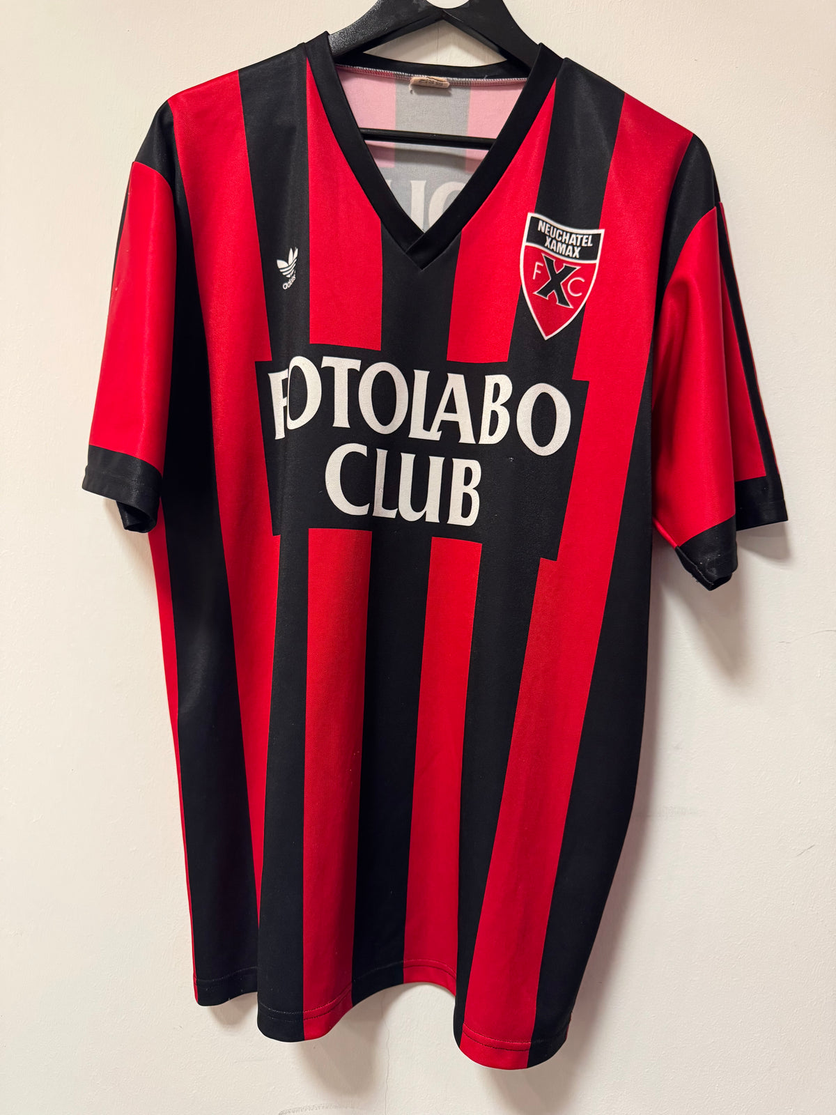 Neuchatel Xamax 1992-93 Home Kit. (XL). #10 Hassan
