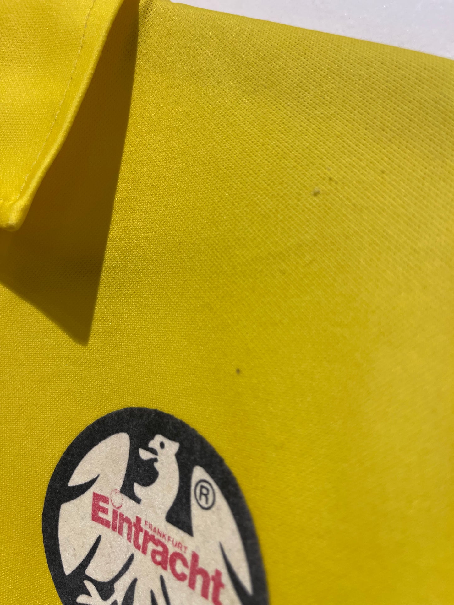 Eintracht Frankfurt 1993/1996 Away Kit. (S/M)