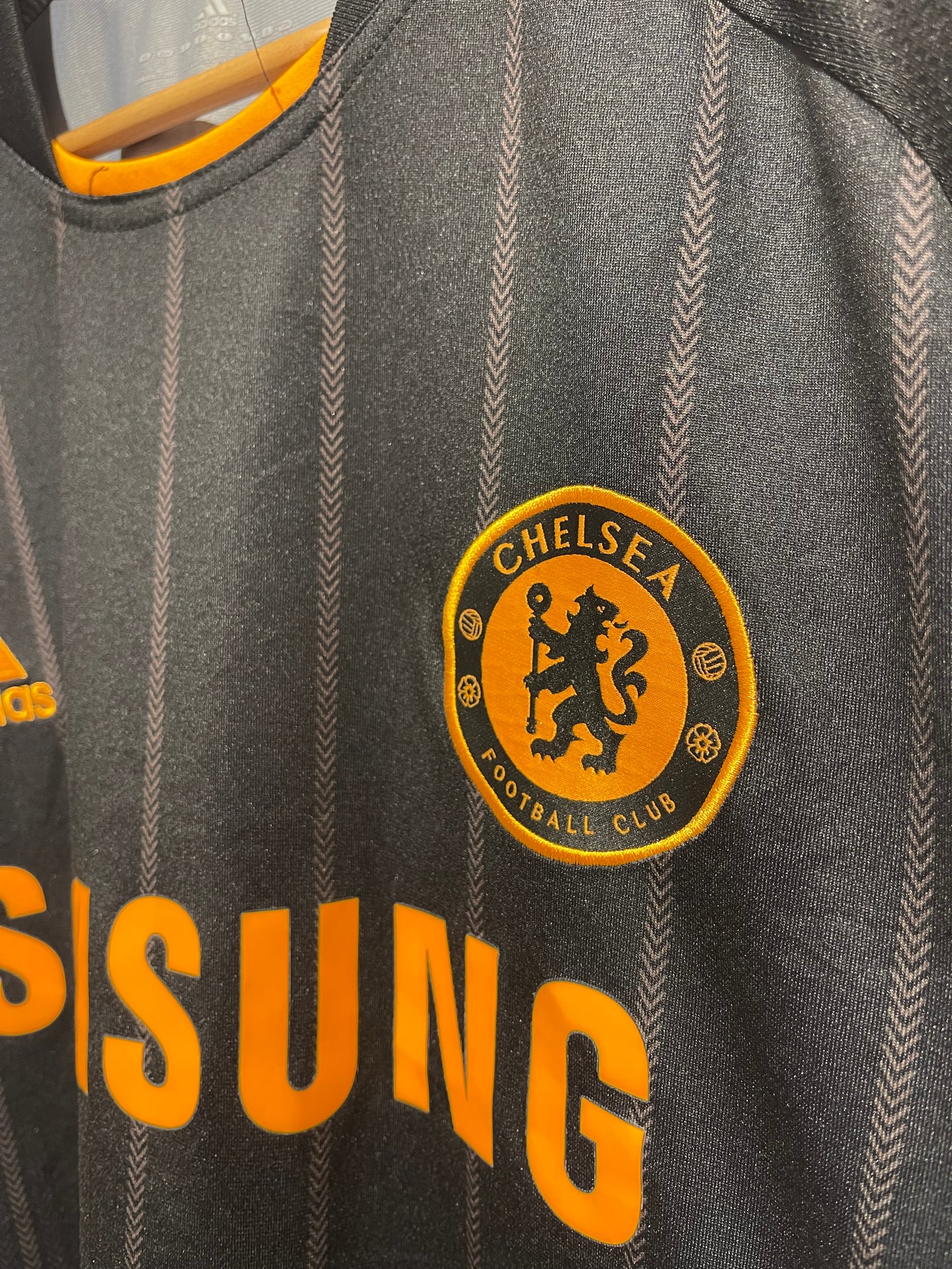 Chelsea FC 2010-11 Away Kit. (L)