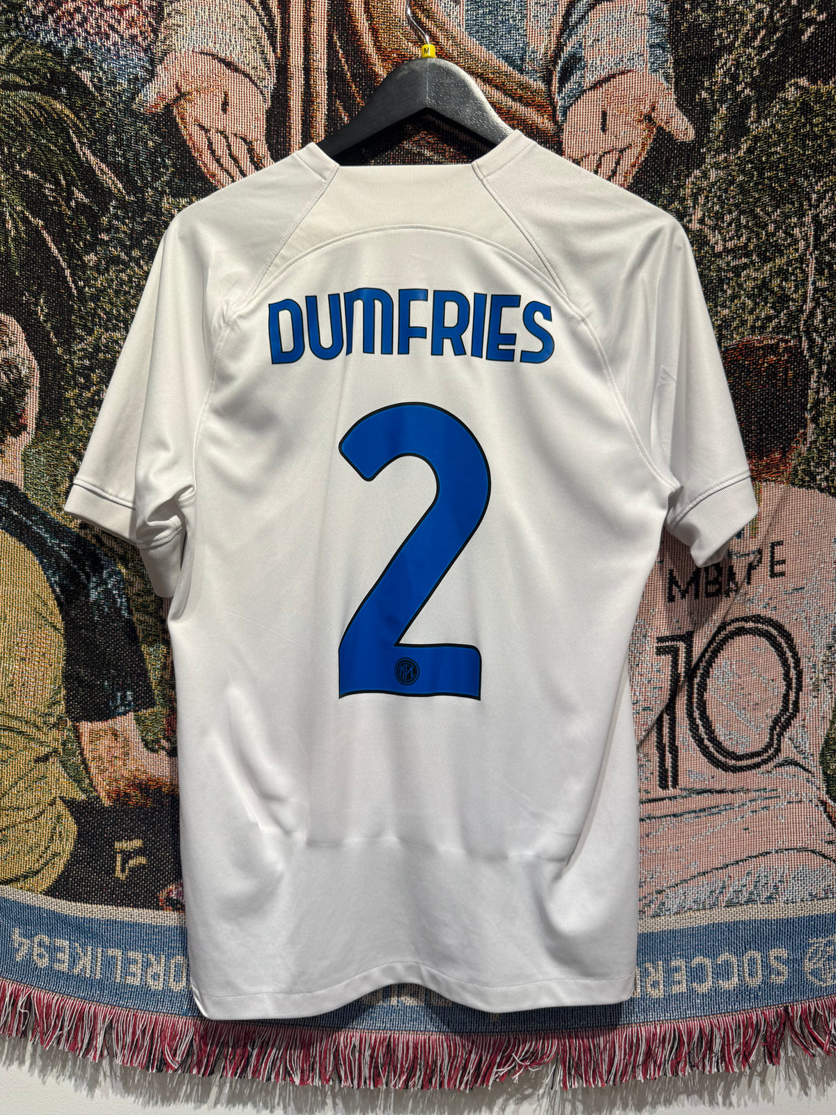 Inter Milan 2023-24 Away Kit. #2 Dumfries. (M)