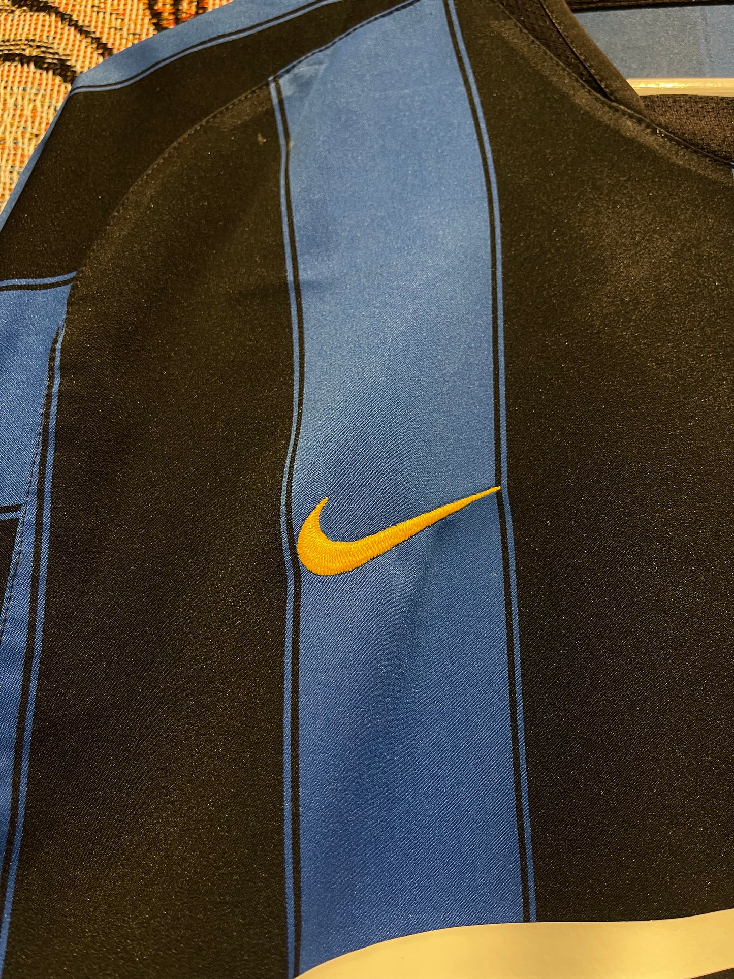 Inter Milan 2003/04 Home Kit. #10 Adriano. (M/L)