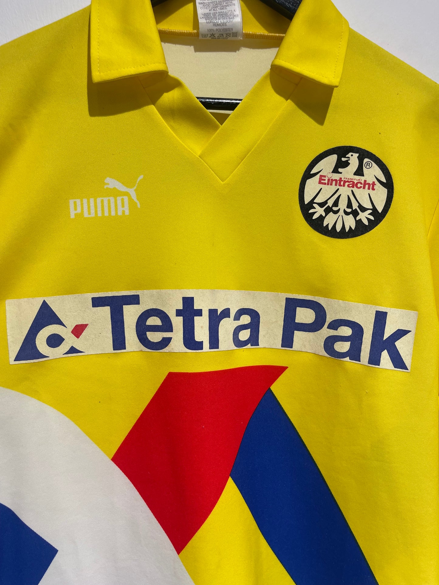 Eintracht Frankfurt 1993/1996 Away Kit. (S/M)