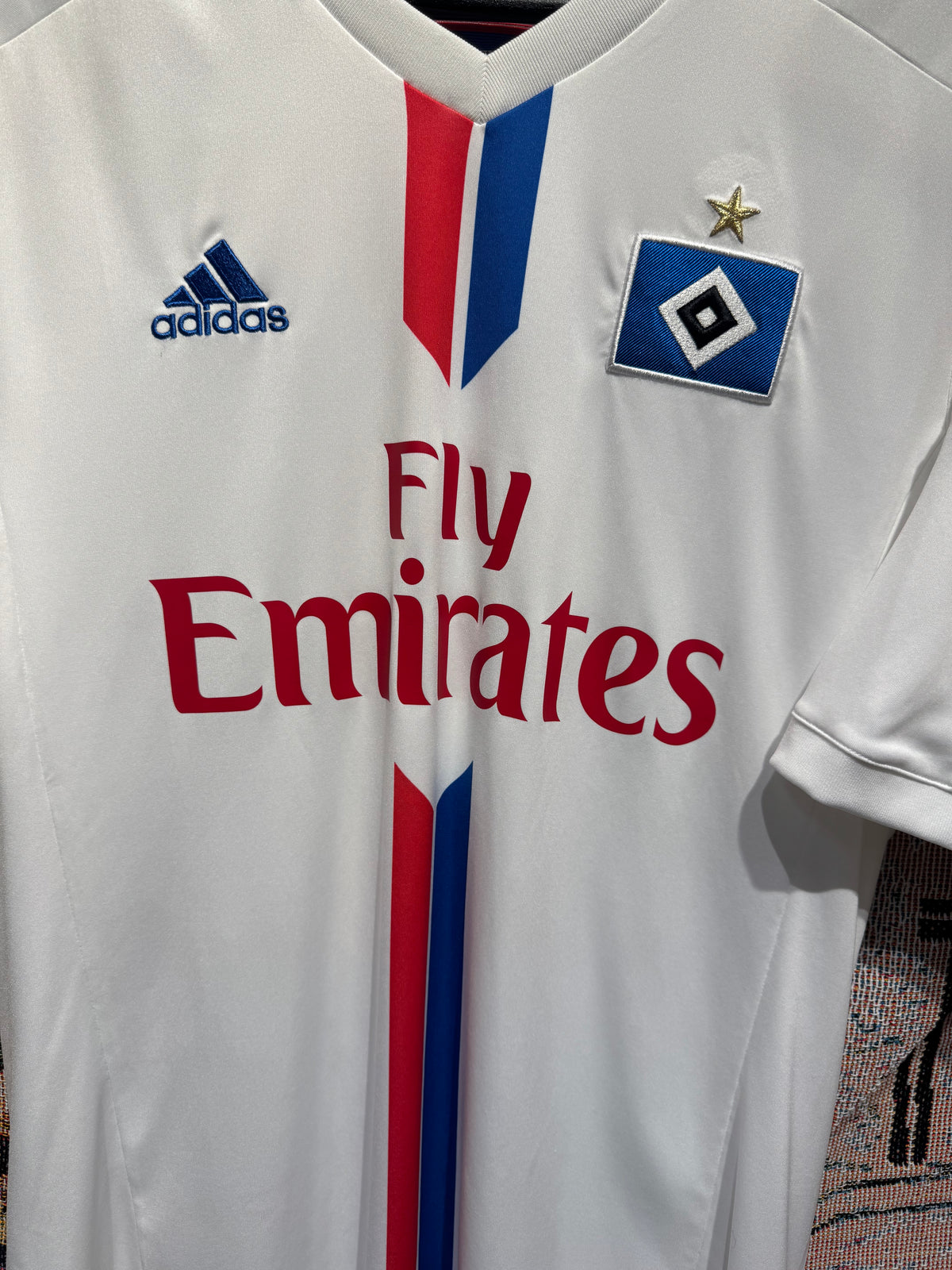 Hamburger SV 2014-15 Home Kit. #8 Olić. (M)