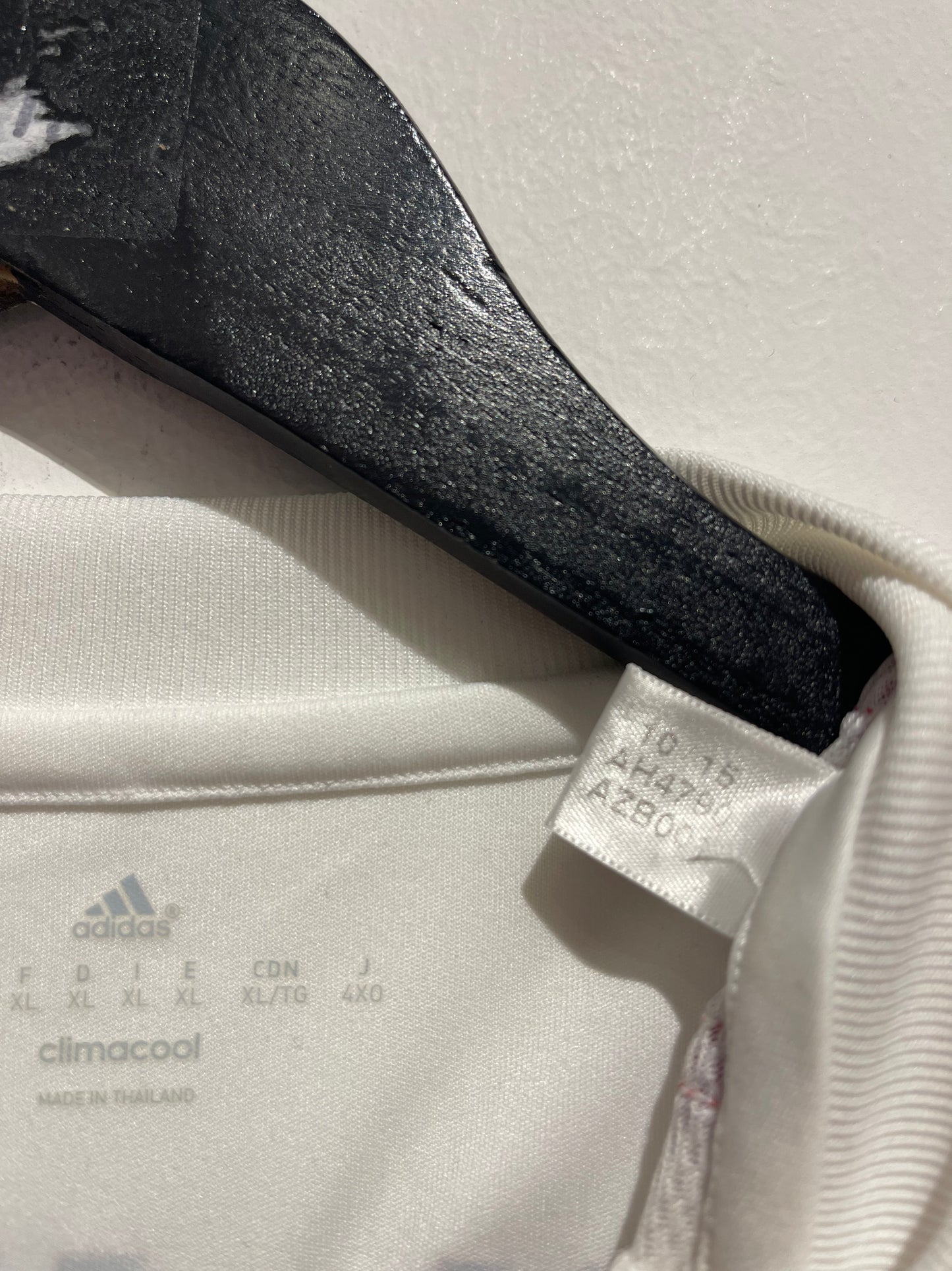 Bayern München 2015-16 Away Kit. #10 Robben. (XL)