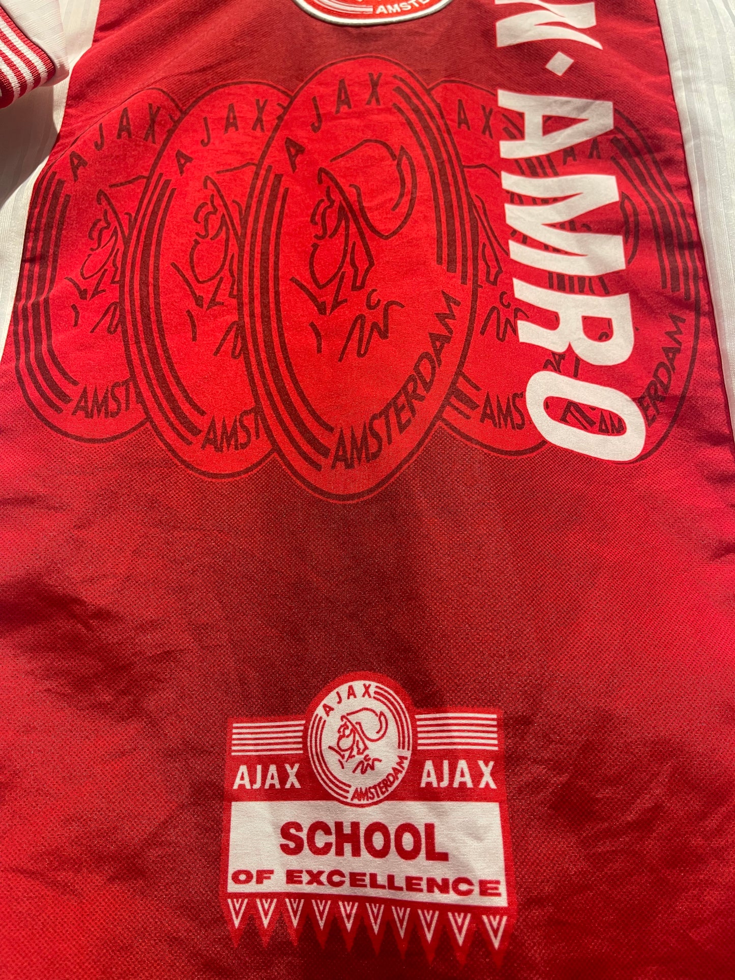 Ajax Amsterdam 1997-98 Home Kit. (M).