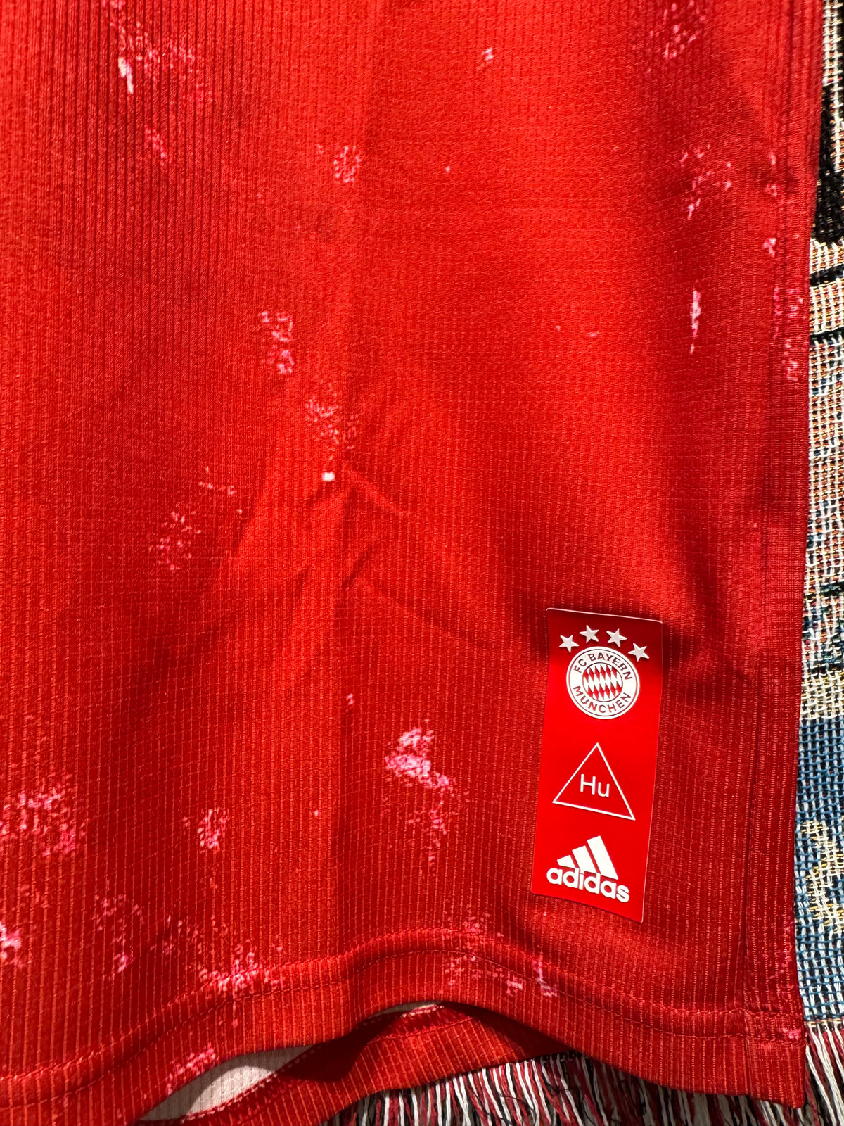 Bayern München 2020-2021 adidas x Humanrace 4th Kit. (M)