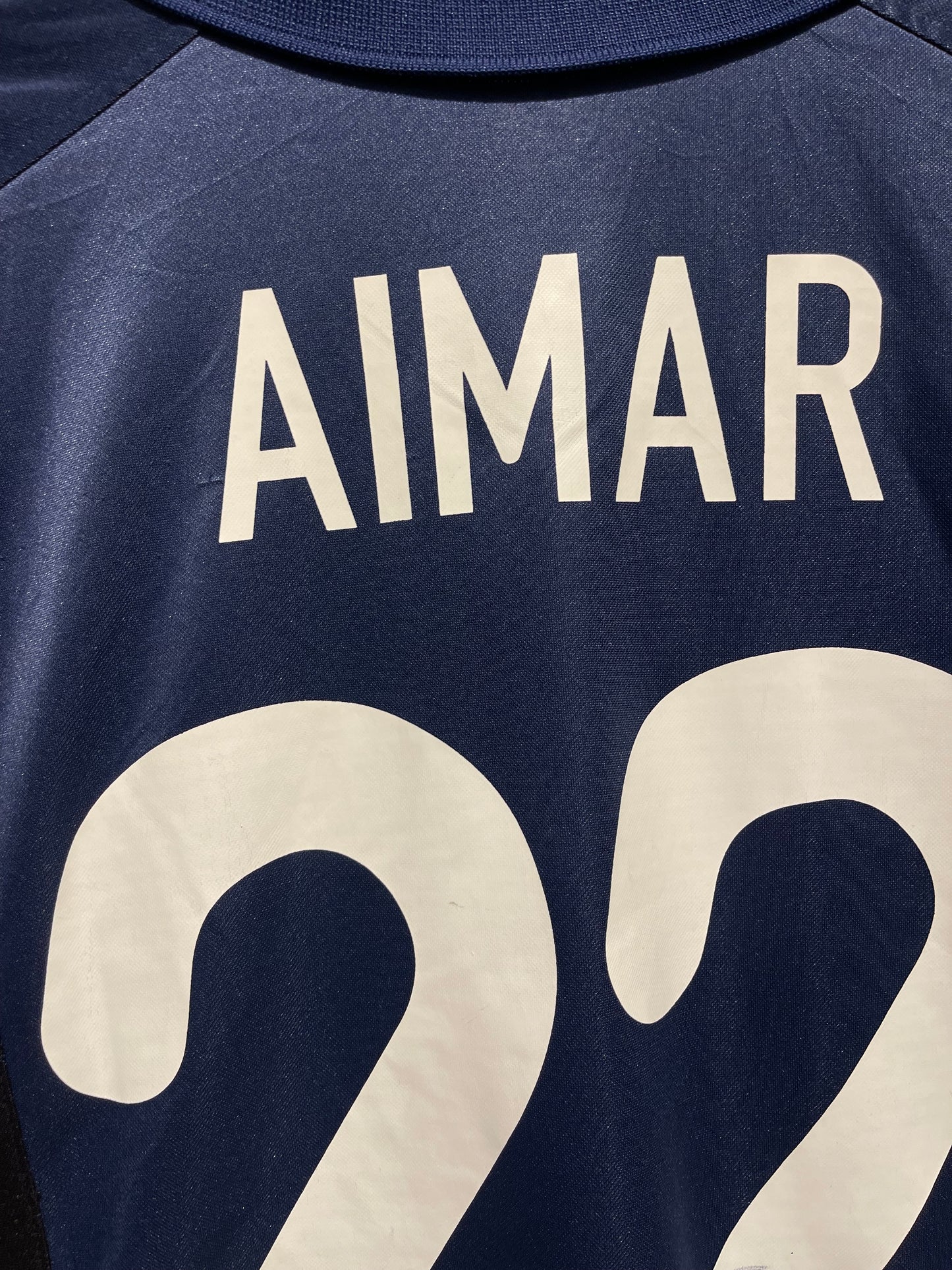 Valencia CF 2000-01 Away Kit. #22 Aimar. (L).