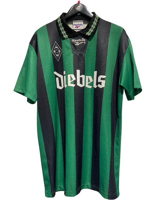 Borussia M‘Gladbach 1995-96 Away Kit. (L)