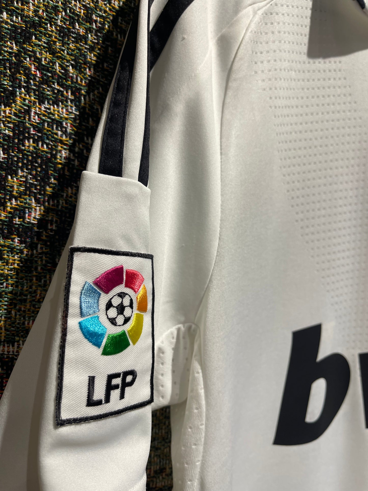 Real Madrid 2008-09 Home Kit. #7 Raul. (M)