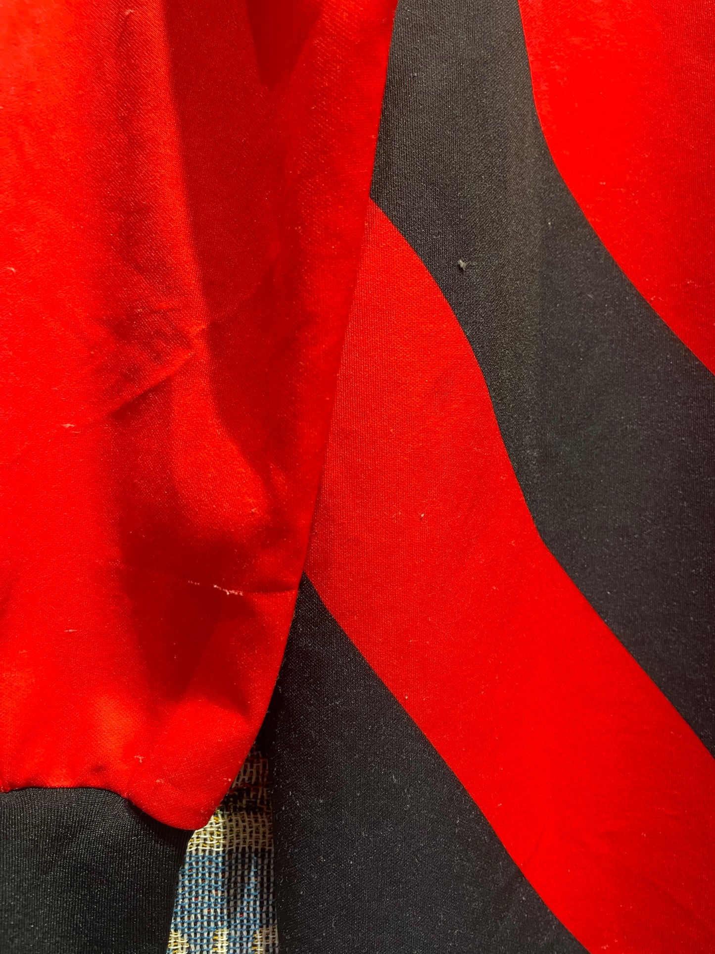 Eintracht Frankfurt 1993-94 Home Kit. (M)