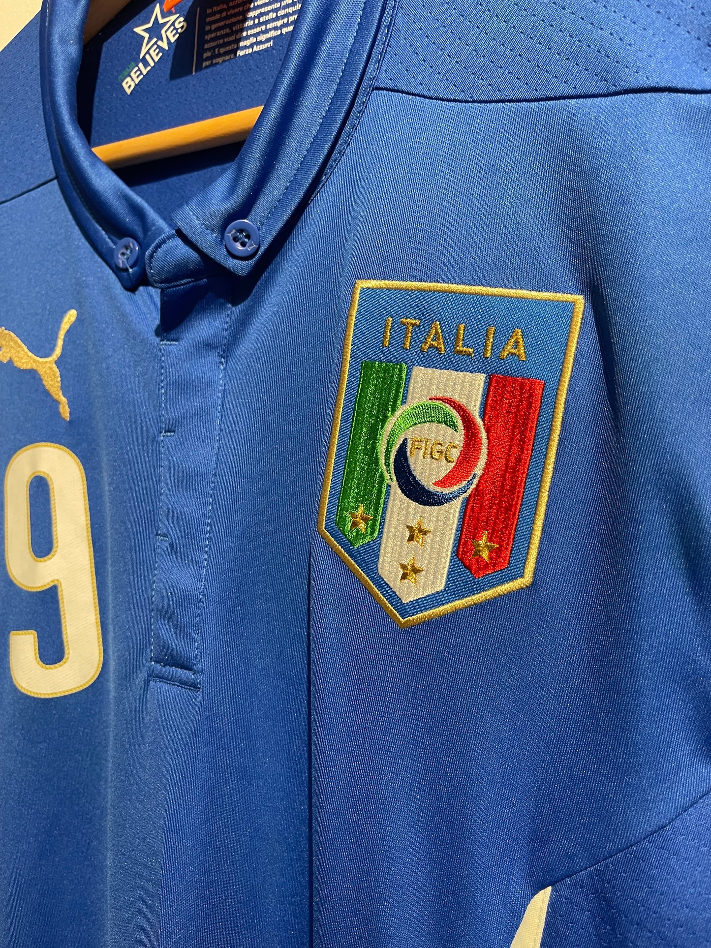 Italy 2014 Home Kit. #9 Balotelli. (M)