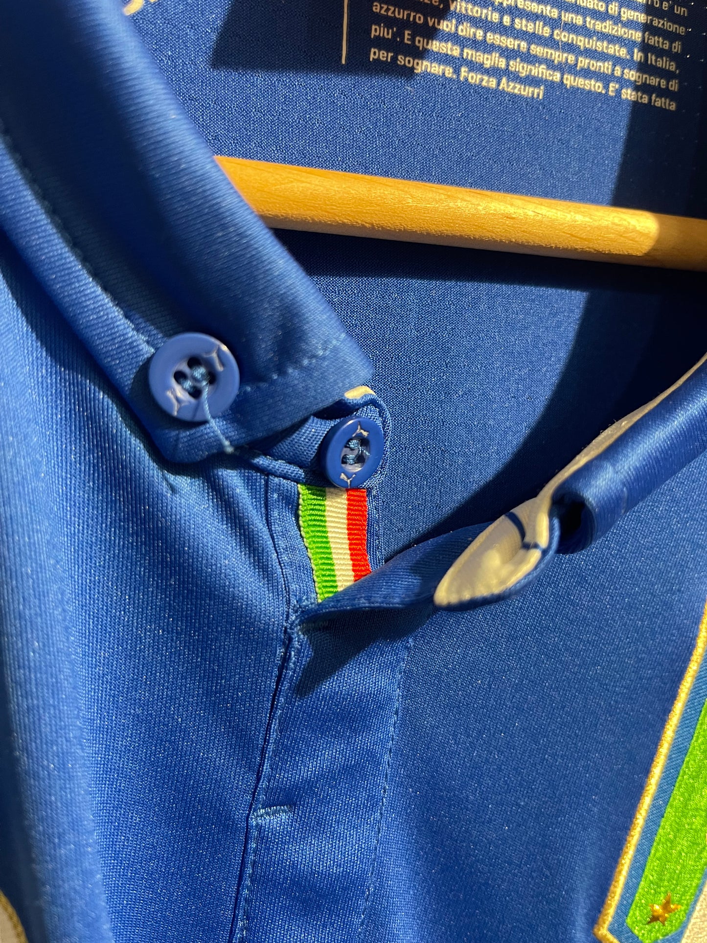 Italy 2014 Home Kit. #9 Balotelli. (M)