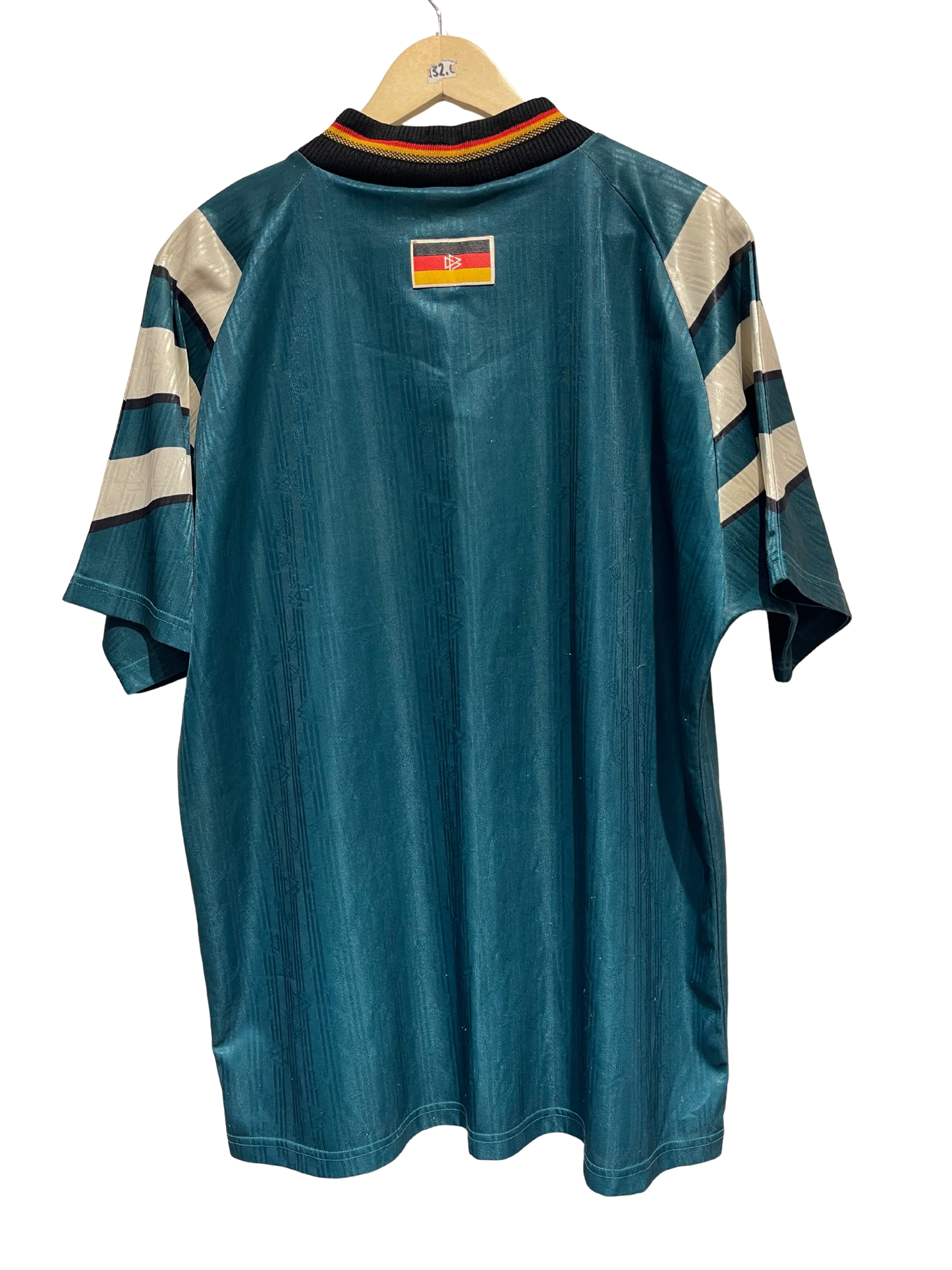Deutschland 1996 Away Kit. (XL)
