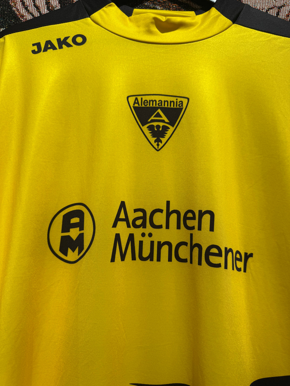Alemannia Aachen 2006-07 Home Kit. (XXL).