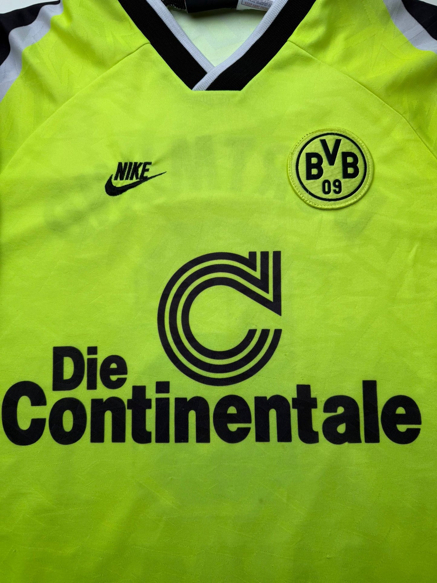 Dortmund 1995-96 Home Kit. #6 Sammer (XL)