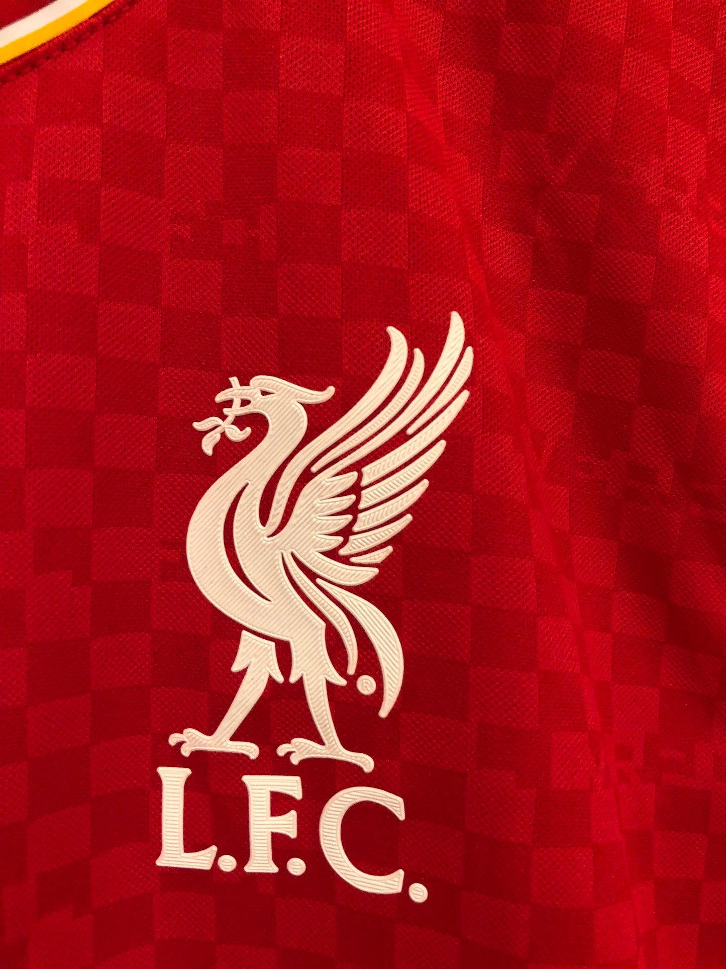 FC Liverpool 2015-16 Home Kit. (S)