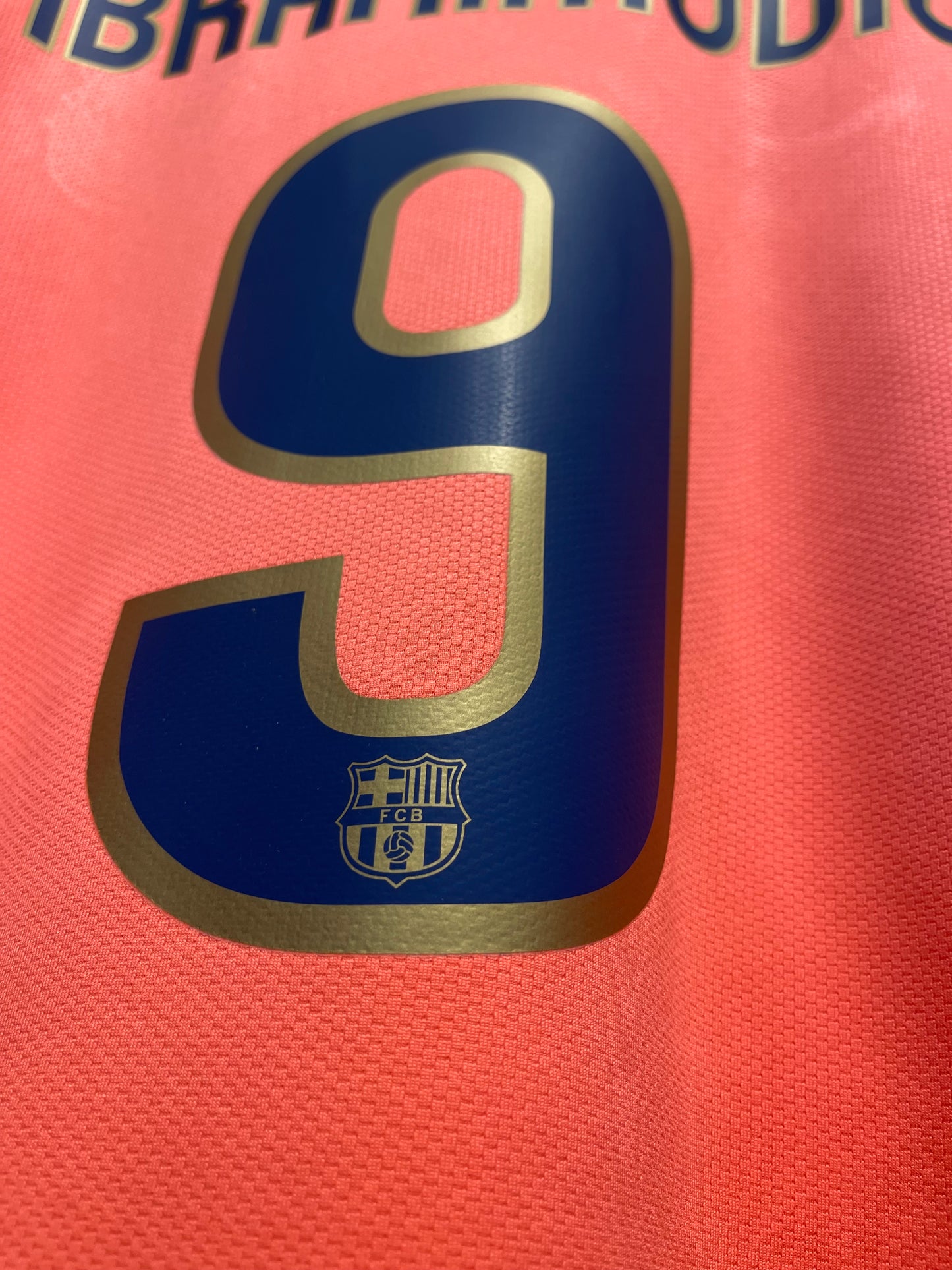 FC Barcelona 2009-10 Away Kit. (L) #9 Ibrahimovic.