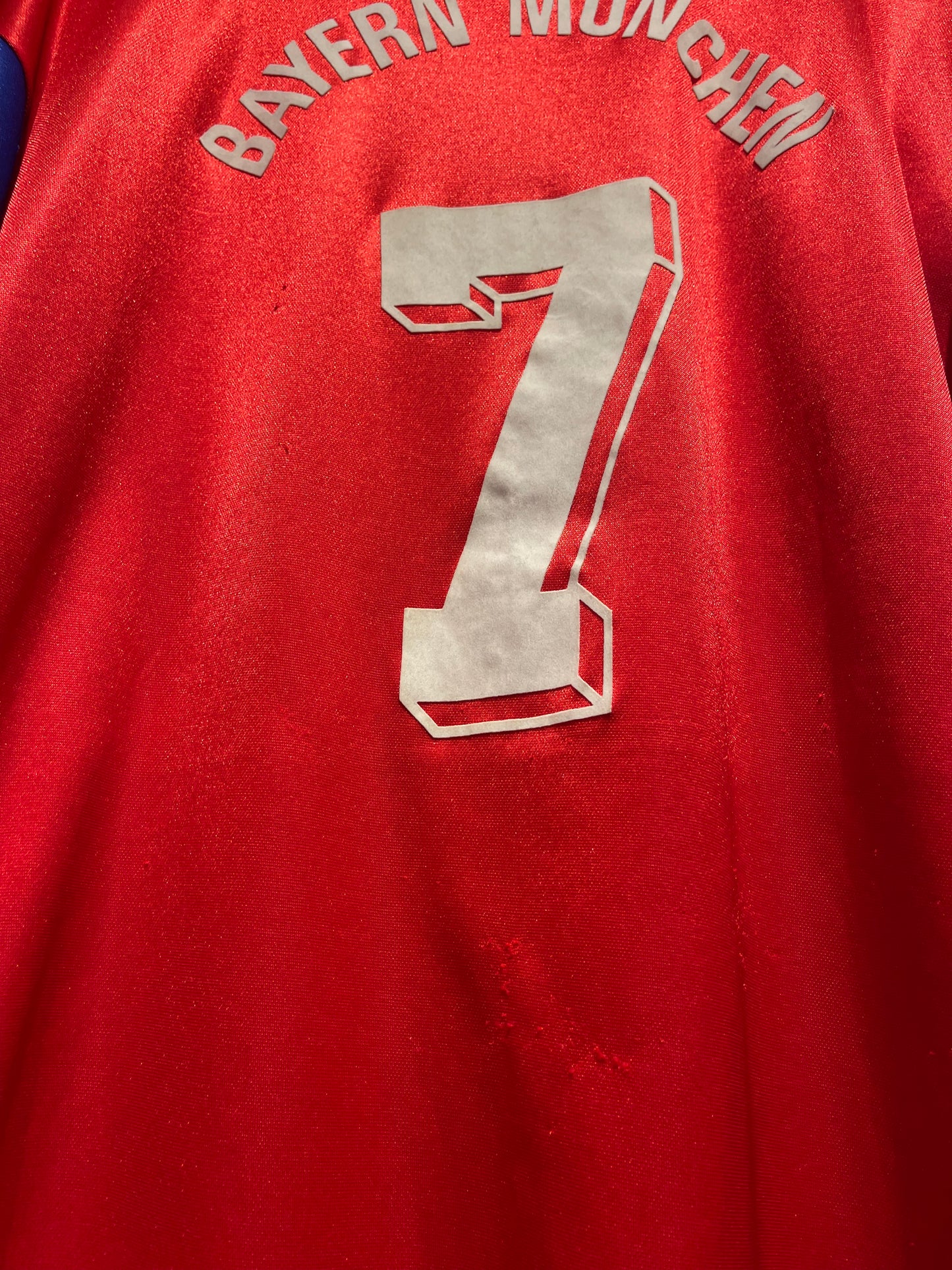 FC Bayern München 1993-95 Home Kit. #7 Scholl. (L)