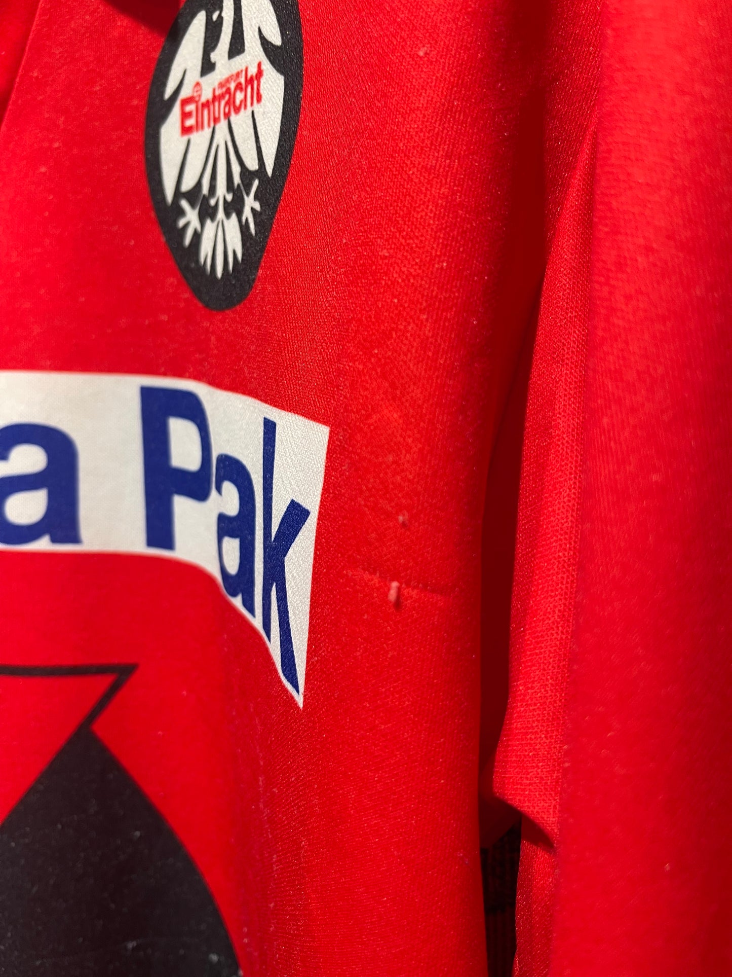 Eintracht Frankfurt 1993-94 Home Kit. (M)