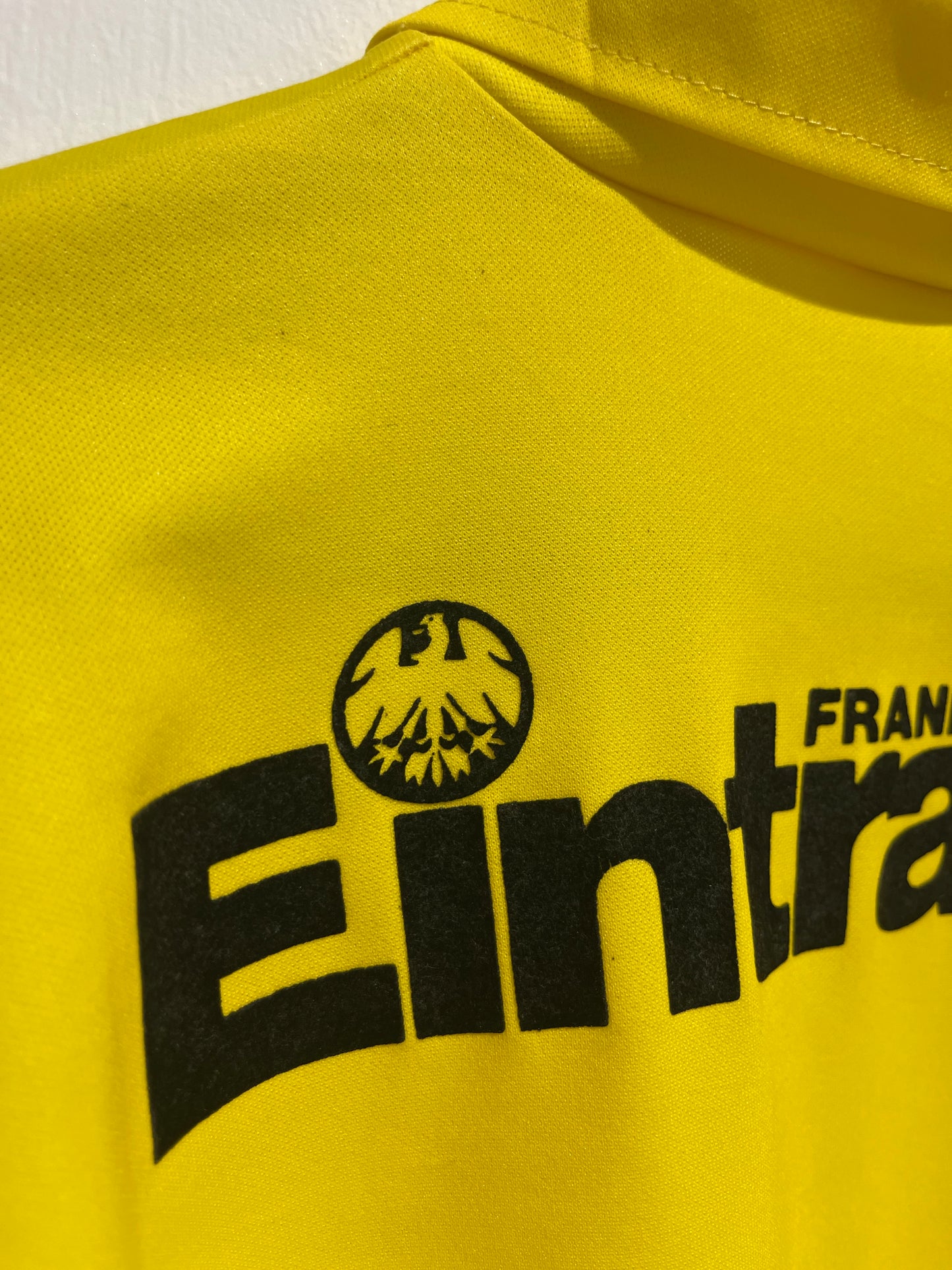 Eintracht Frankfurt 1993/1996 Away Kit. (S/M)