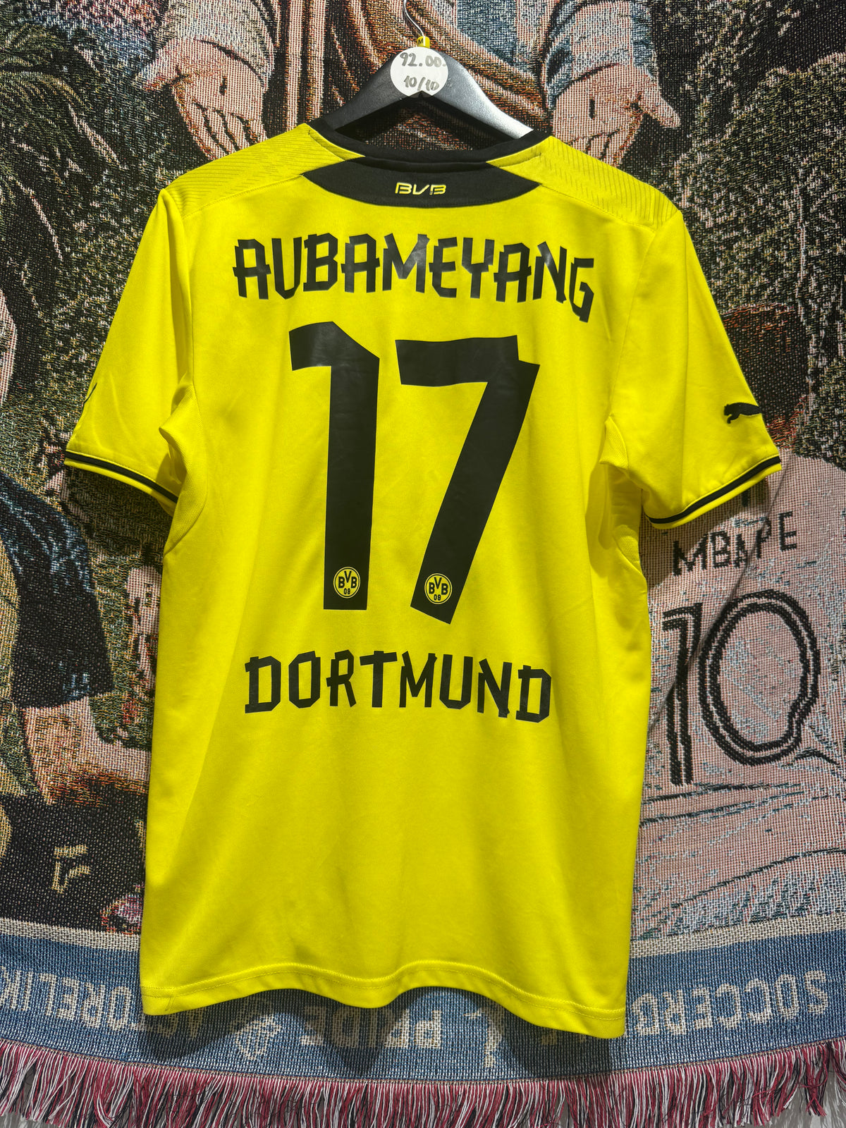 Borussia Dortmund 2013-14 Home Kit. (M) #17 Aubameyang.