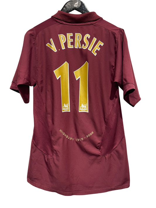 Arsenal 2005-06 Home Kit. #11 Van Persie. (M)