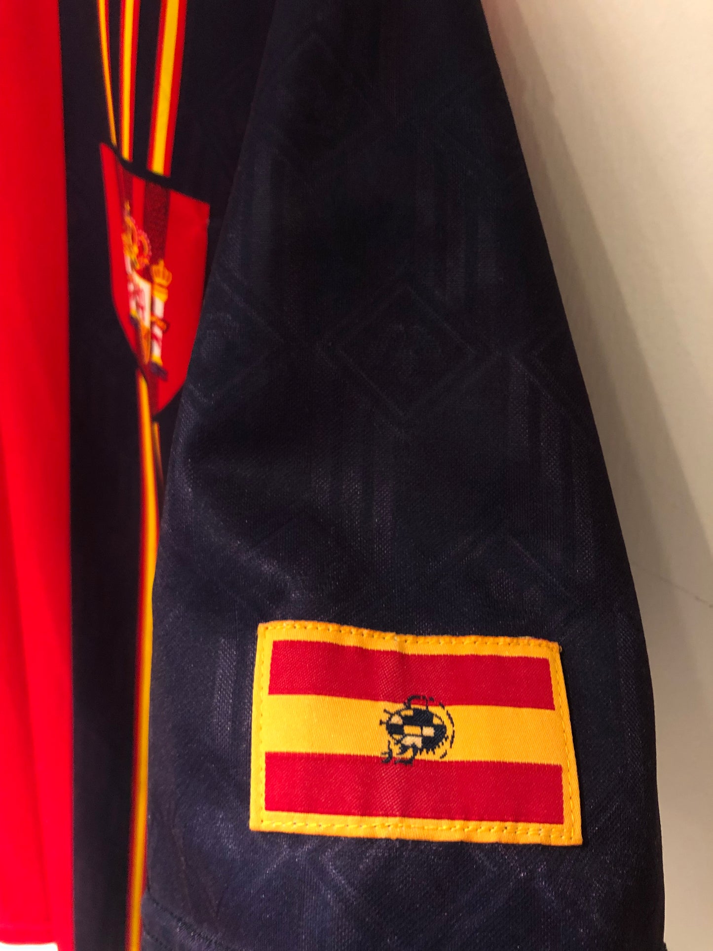 Spain 1996 Home Kit. (XL)