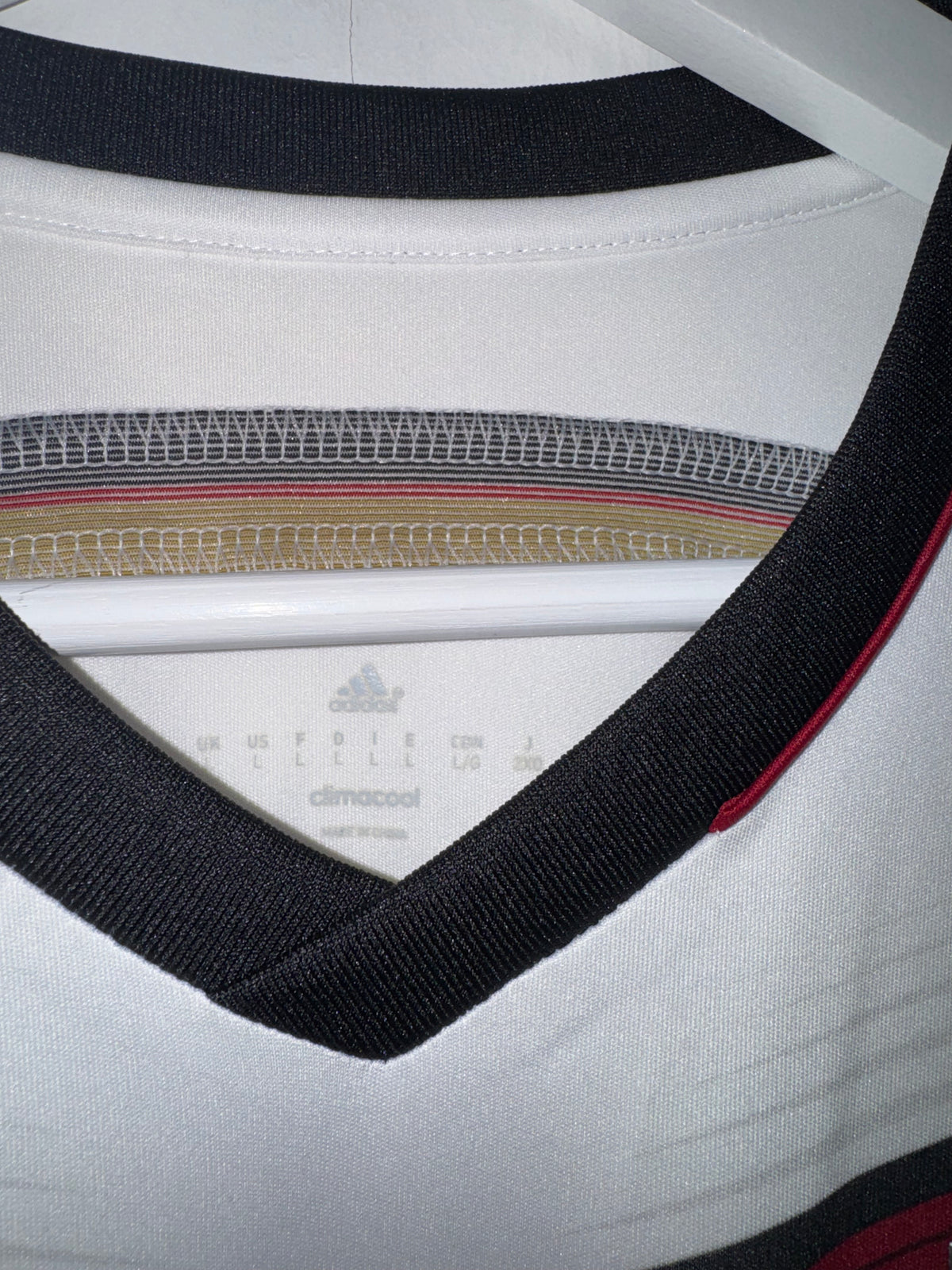 Deutschland 2014 Home Kit. #13 Müller. (L)