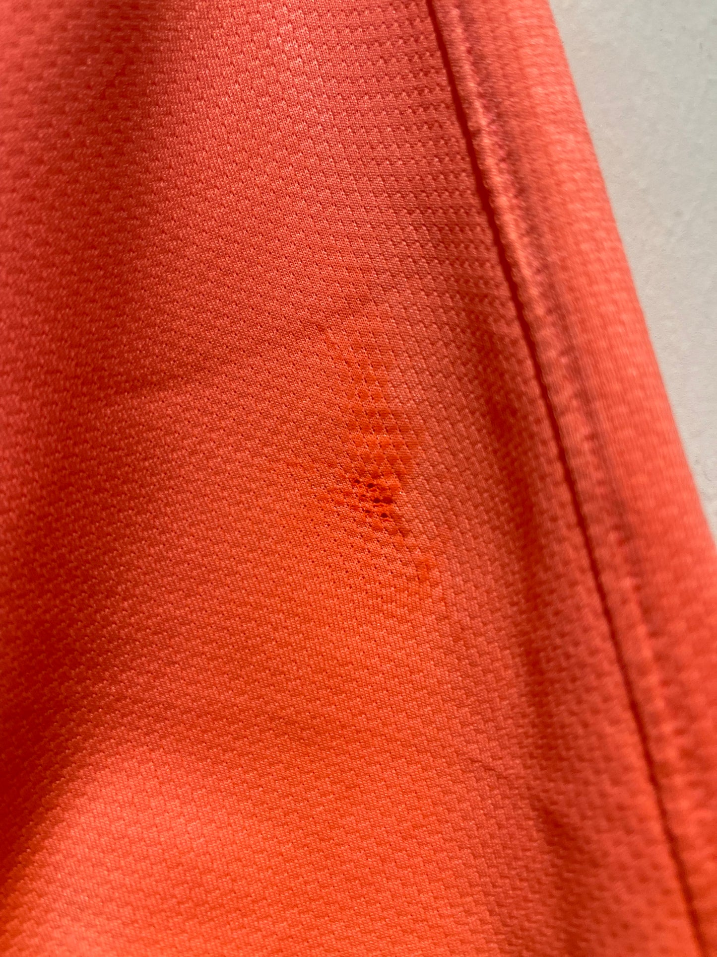 FC Barcelona 2009-10 Away Kit. (L)