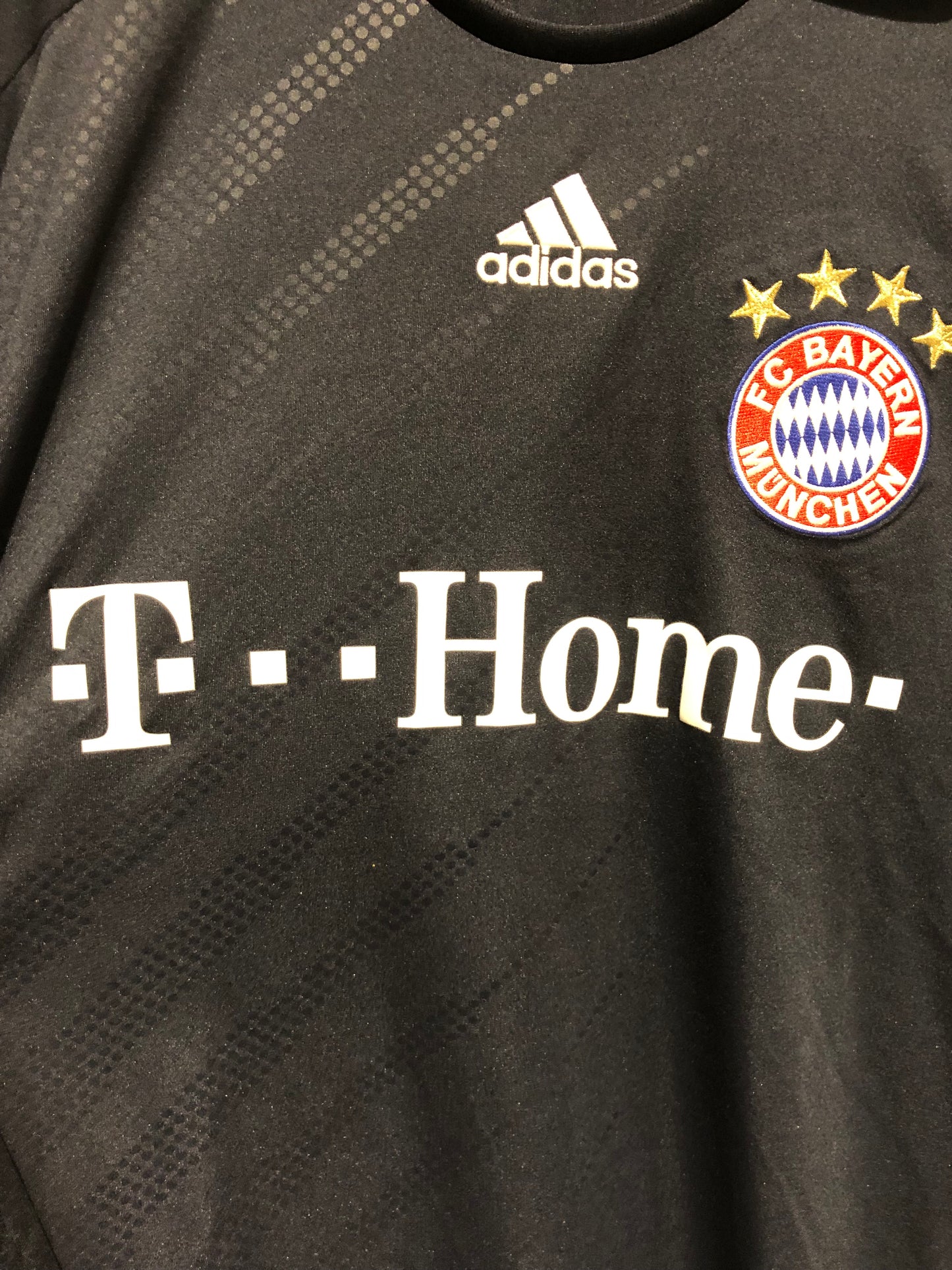 FC Bayern München 2008-09 Away Kit. (XL)