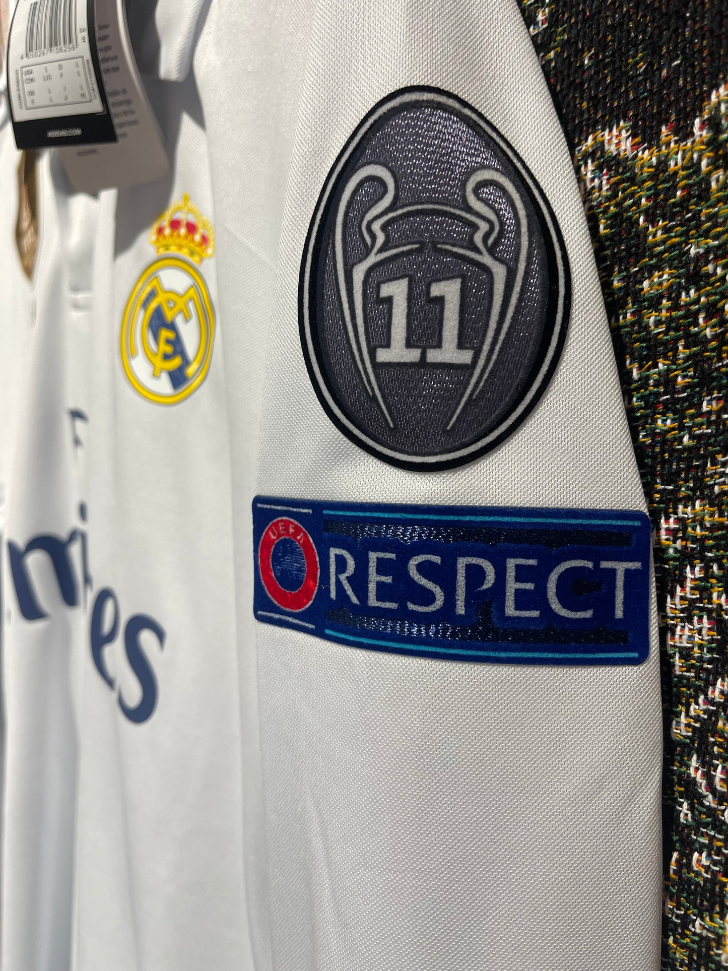 Real Madrid 2016-17 Home Kit. #7 C. Ronaldo. (L)