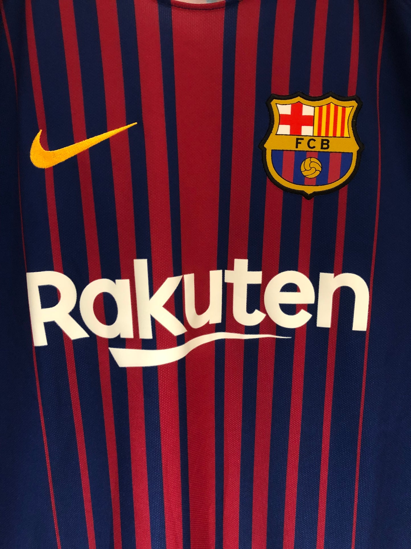 FC Barcelona 2017-18 Home Kit. (M)