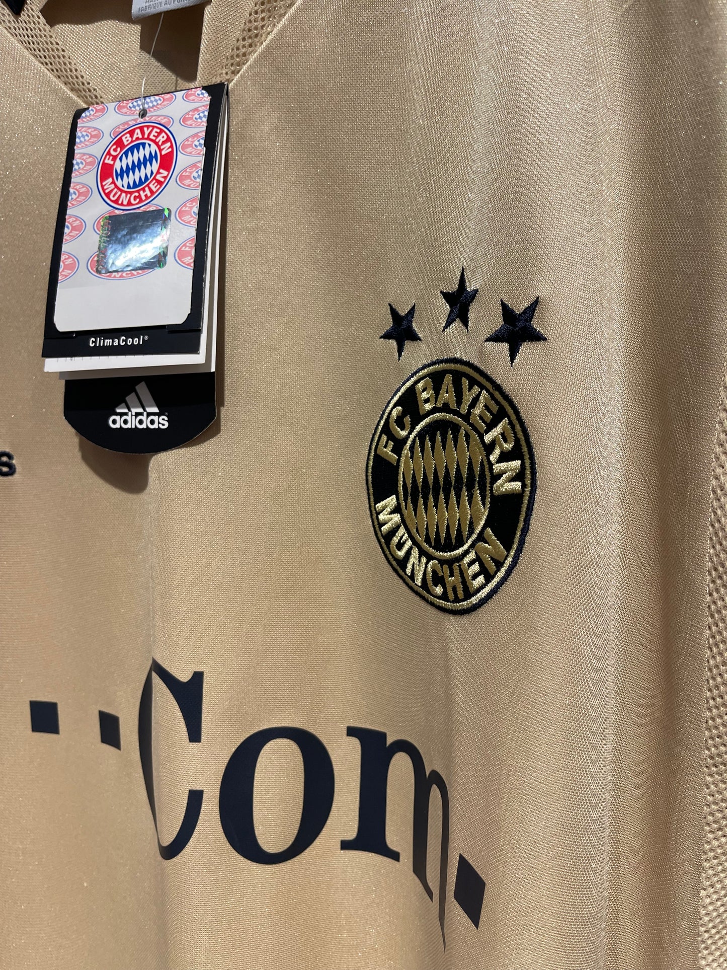 Bayern München 2004/05 Away Kit. (XL)