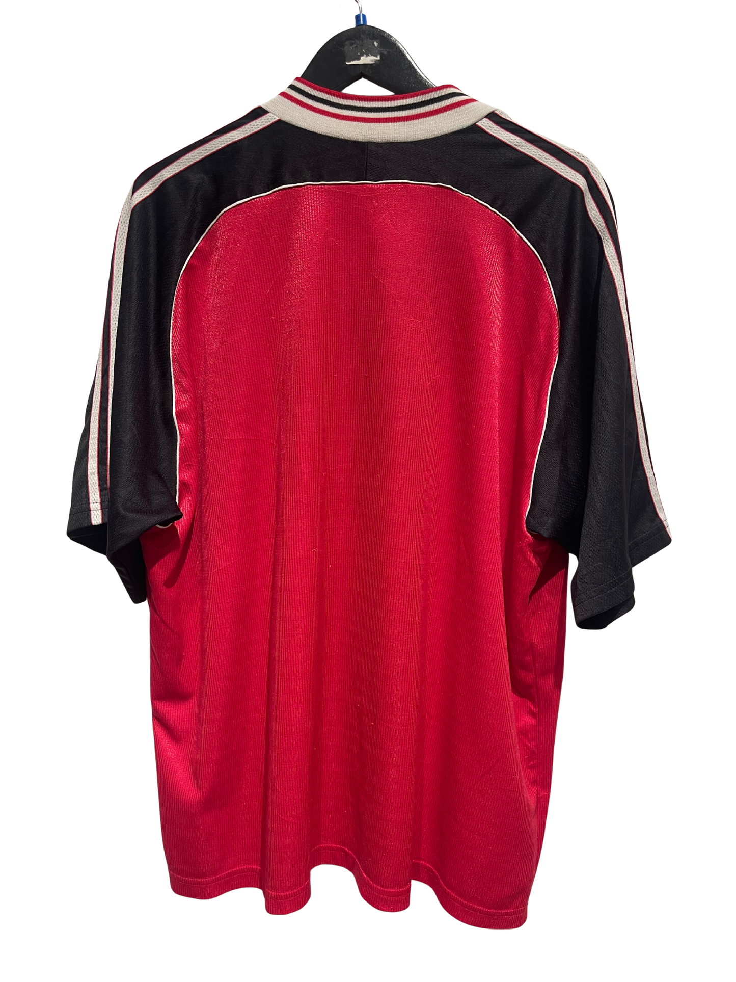 Freiburg 1998-99 Home Kit. (XXL)