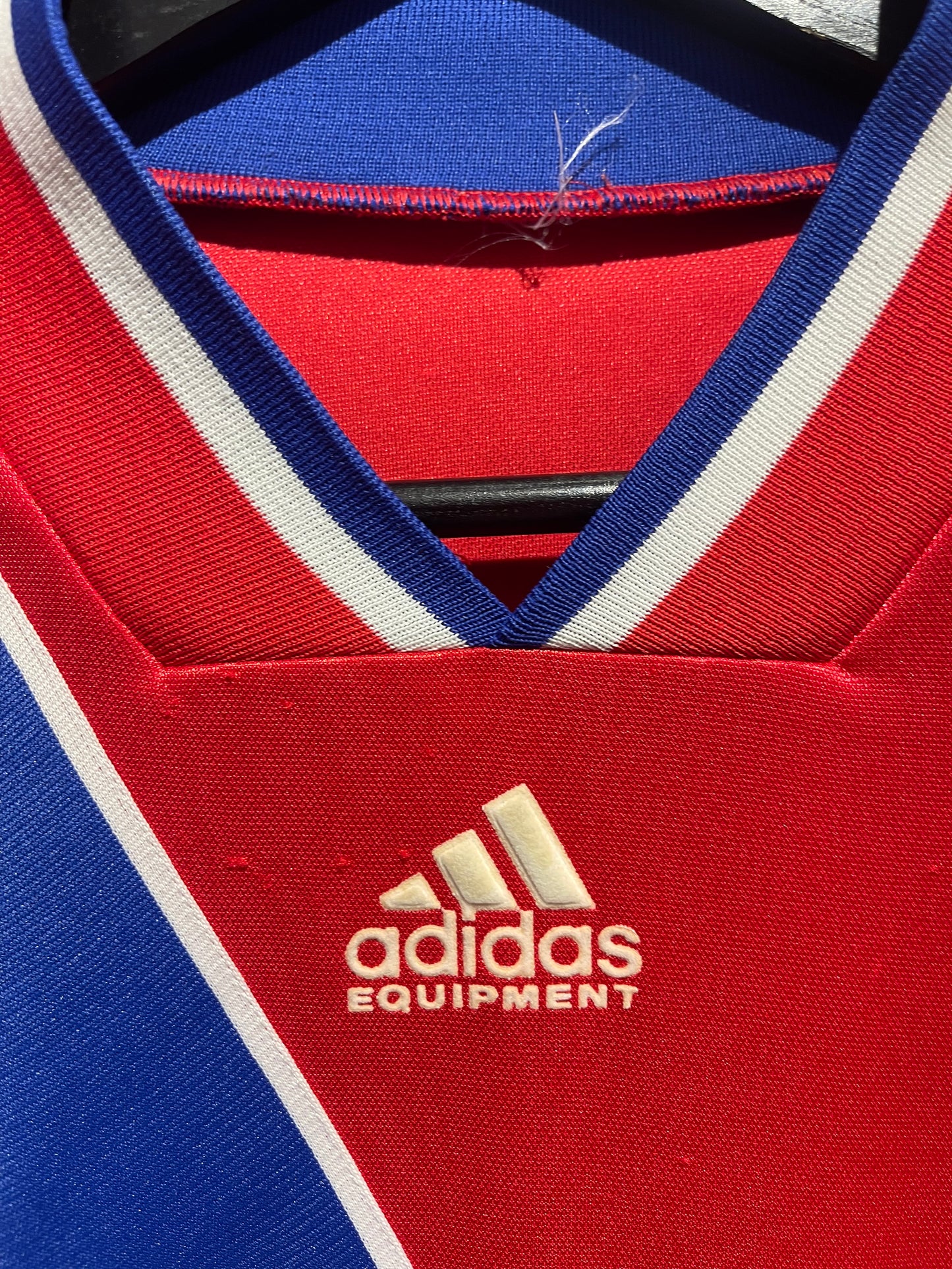 FC Bayern München 1993-95 Home Kit. #7 Scholl. (L)