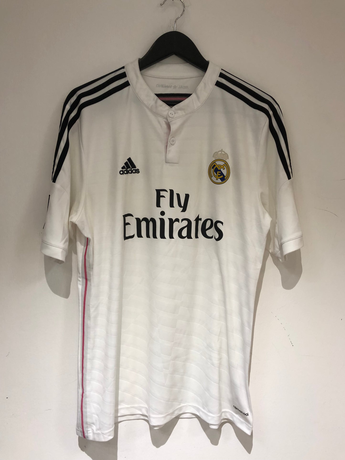 Real Madrid 2014-15 Home Kit. (L)