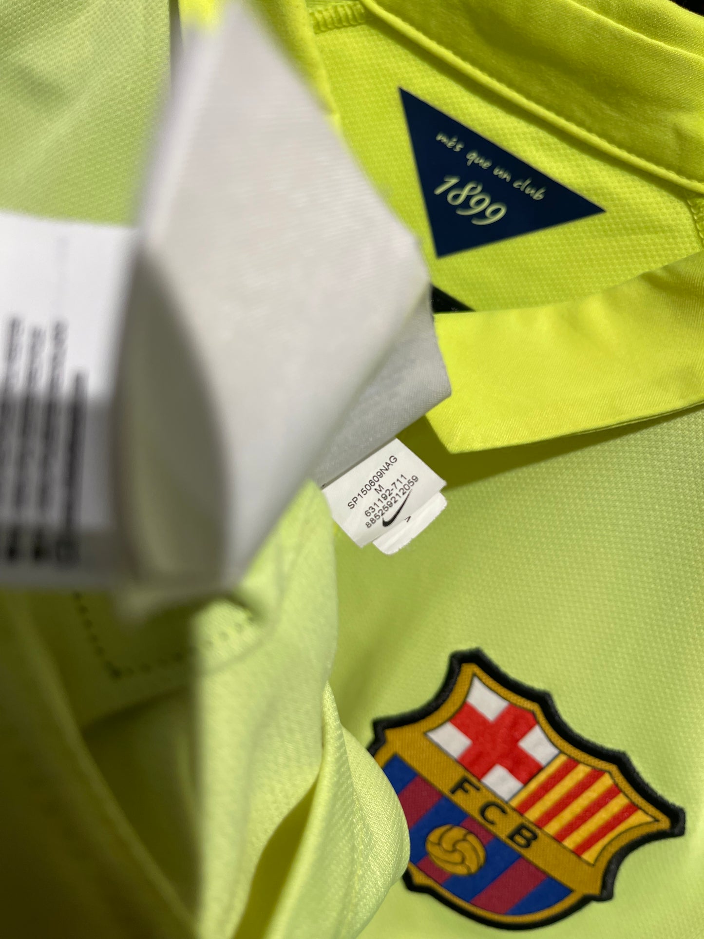 FC Barcelona 2014-15 Third Kit. #10 Messi. (M)