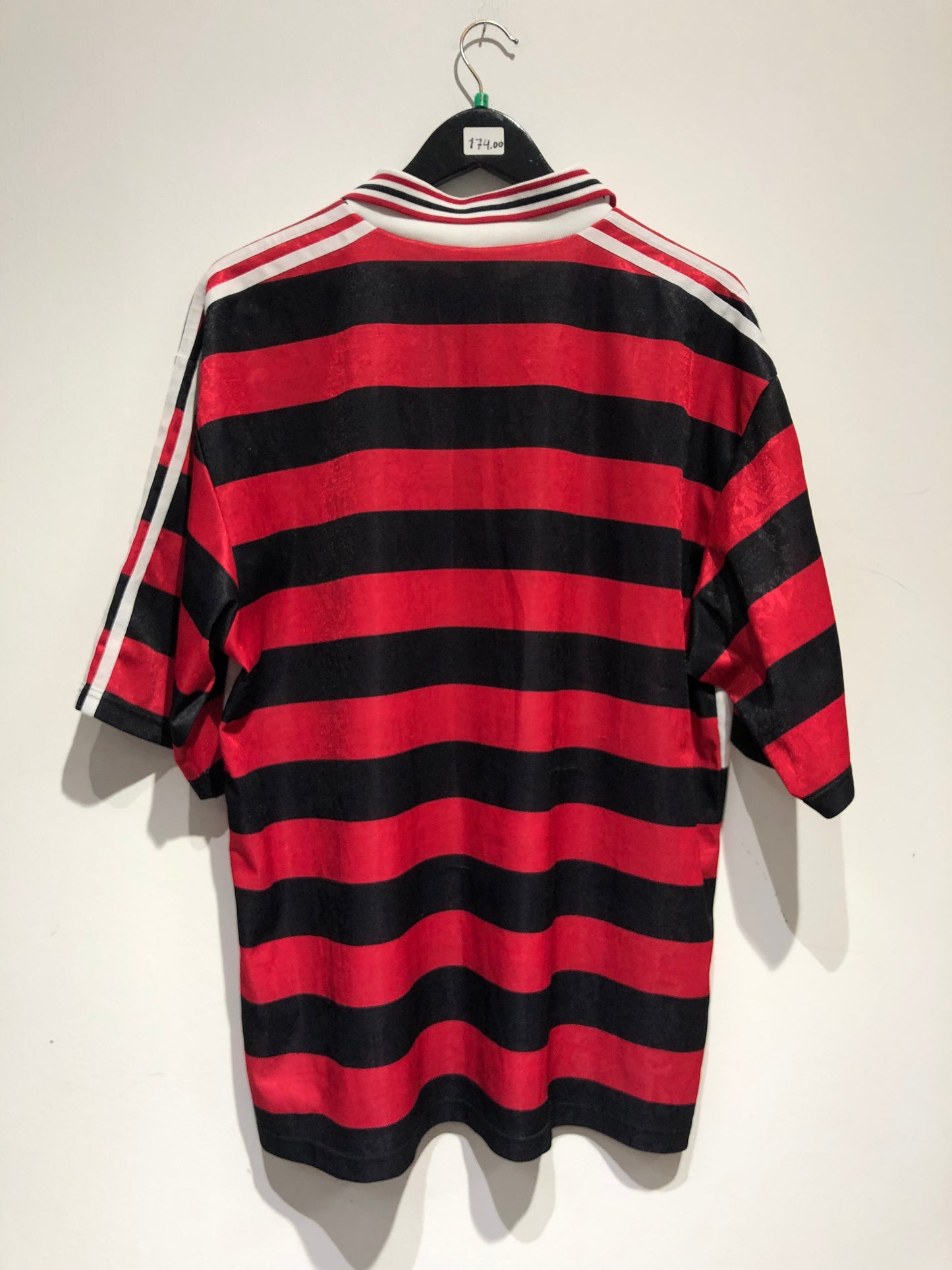 VFB Stuttgart 1997-99 Away Kit Signed by Fredi Bobic. (XL)