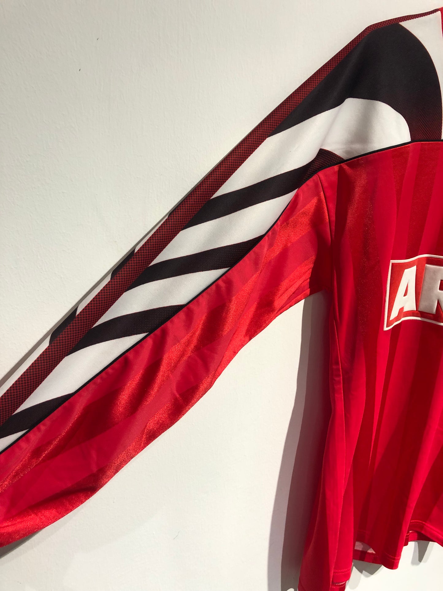 FC Nürnberg 1995-96 Home Kit (L).
