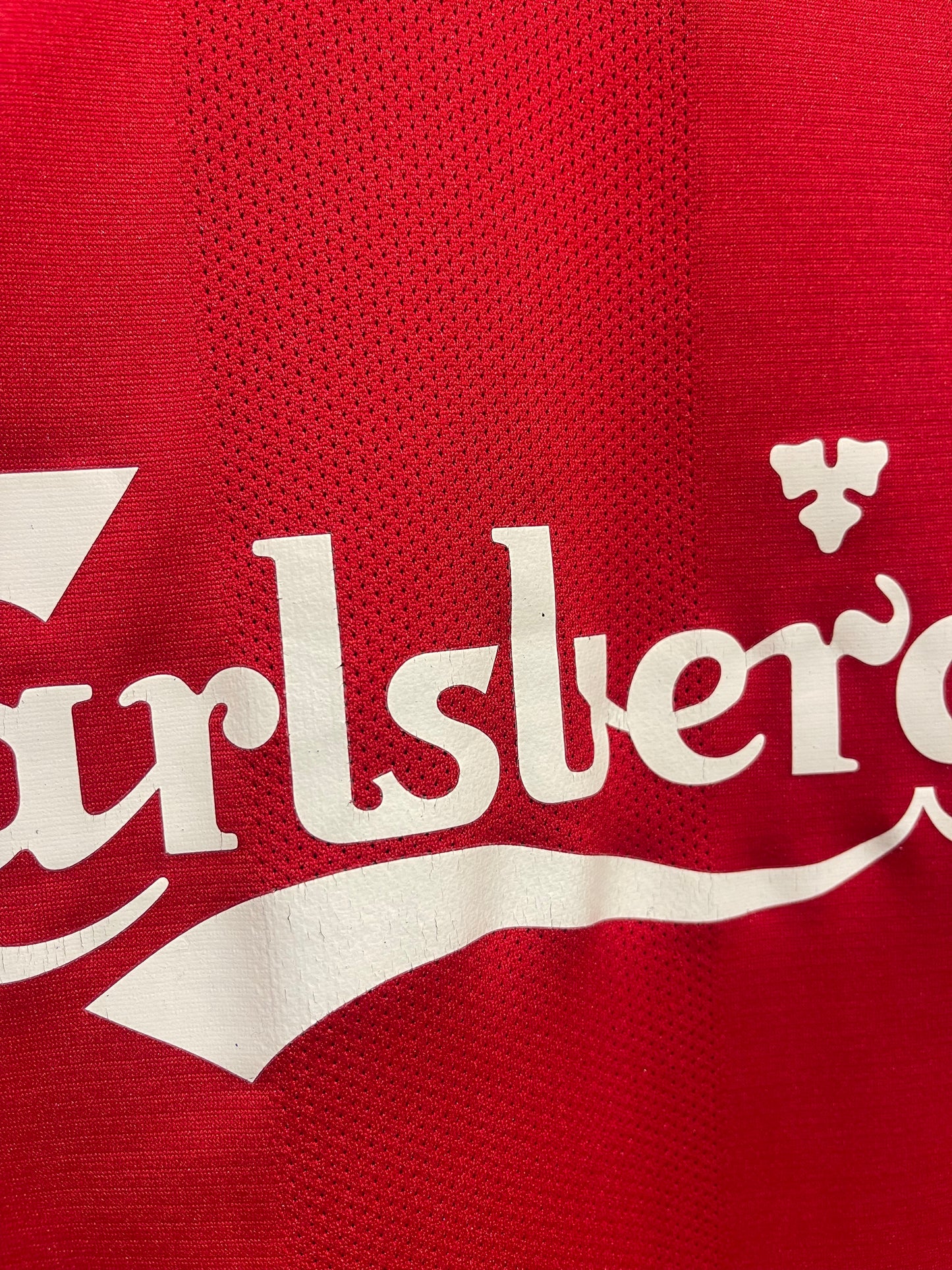 Liverpool FC 2008-10 Home Kit. #8 Gerrard (L)