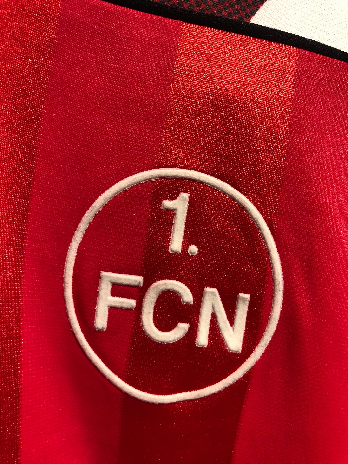 FC Nürnberg 1995-96 Home Kit (L).