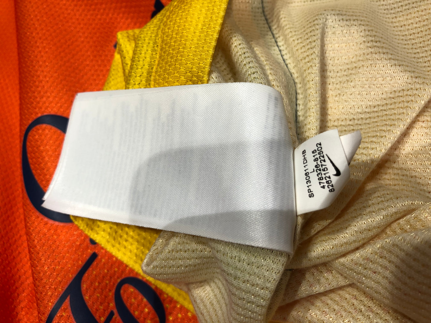 FC Barcelona 2012-13 Away Kit. (L)